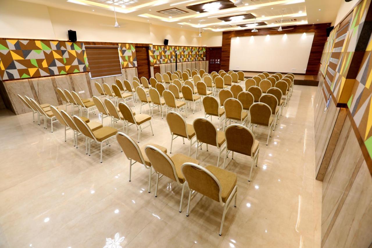 Hotel Chetinaad Courtyard Gandhipuram By Centre Park