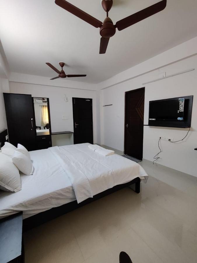 Hotel Alohaa Homestel Coimbatore