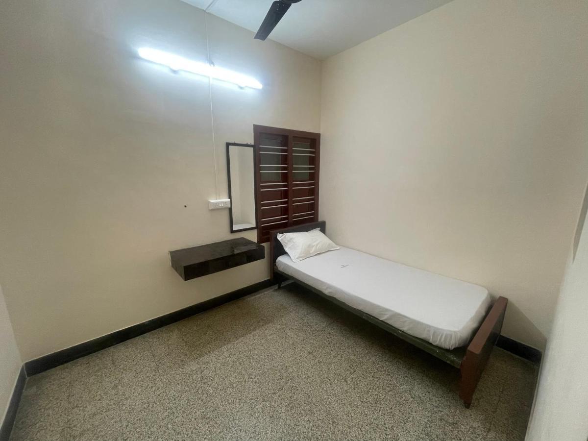 Sj Grand 2* Coimbatore