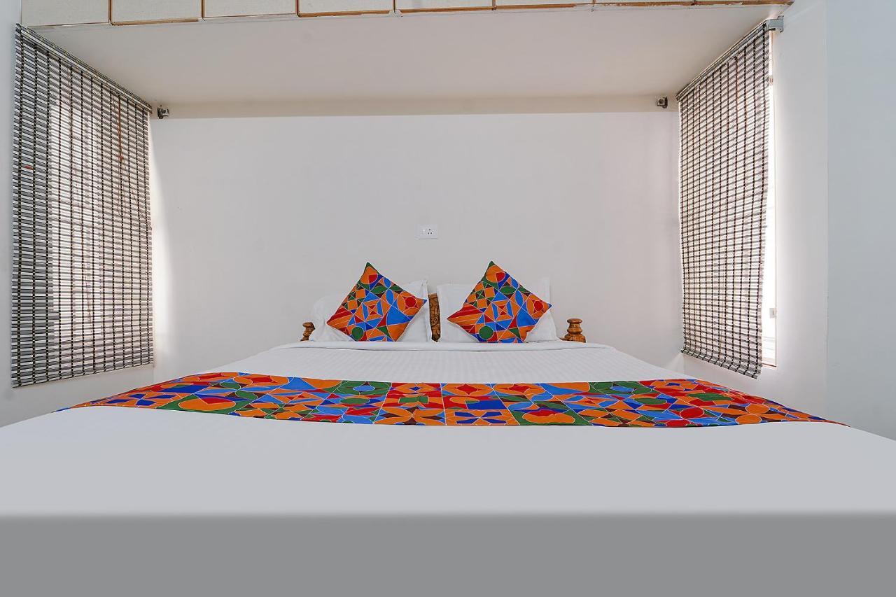 Hotel Fabhotel Snow Drop - 1km From Our Lady Of Fatima Church 3*