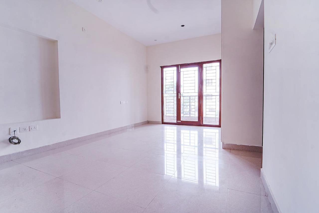 Fabhotel Snow Drop - 1km From Our Lady Of Fatima Church