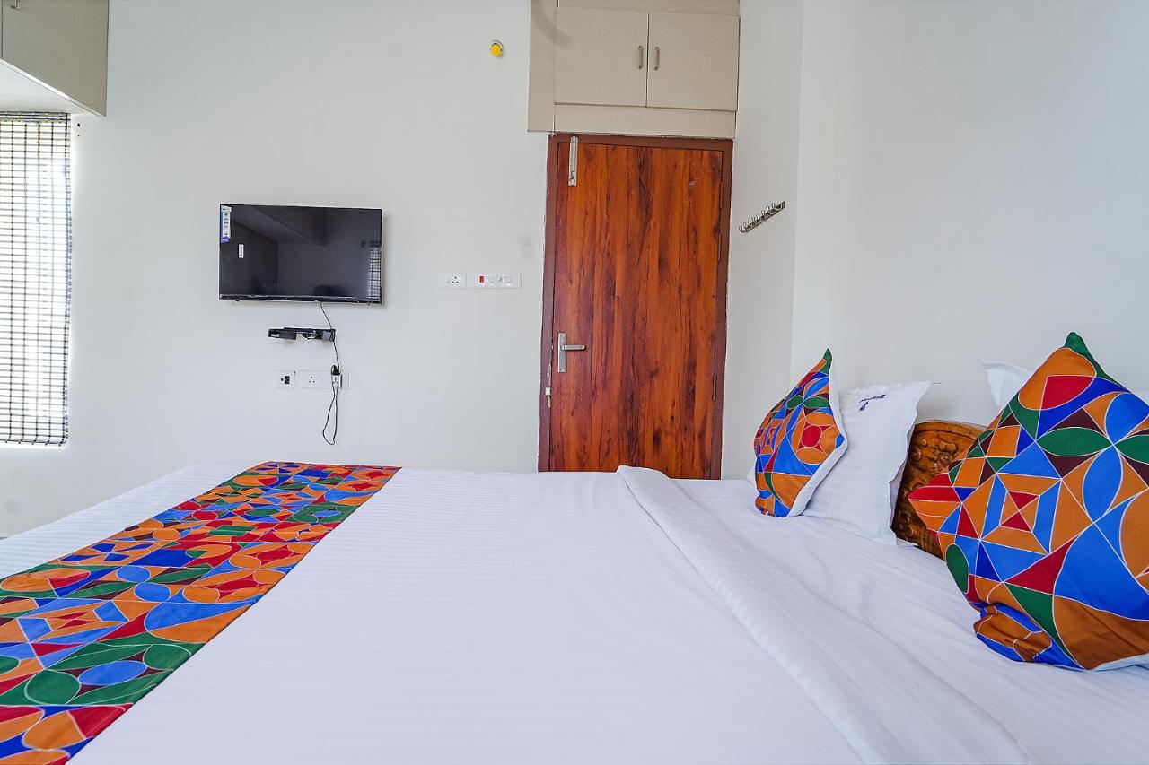 Fabhotel Snow Drop - 1km From Our Lady Of Fatima Church 3* Coimbatore