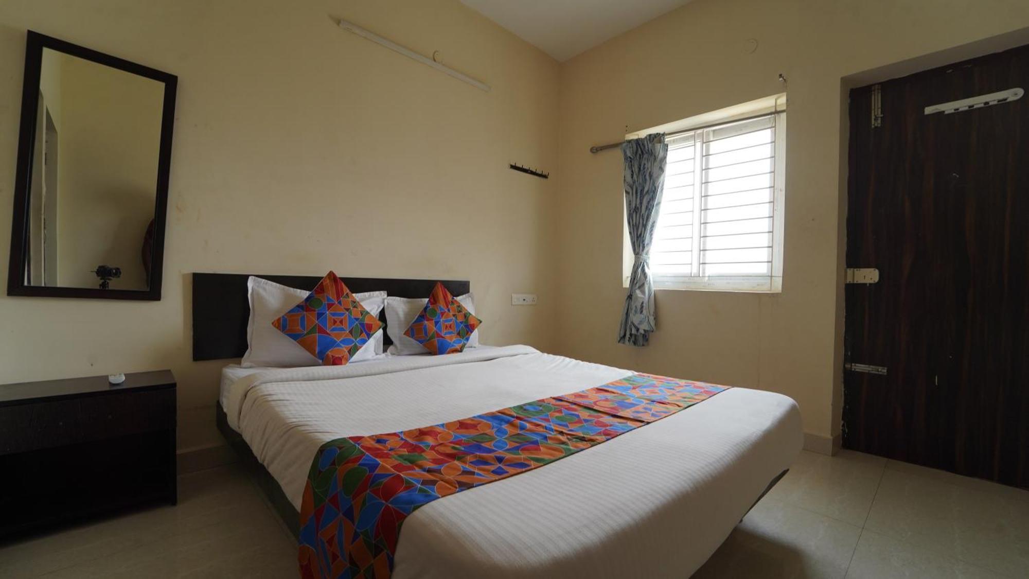 Hotel Vangal Nest Peelamedu Psg Coimbatore