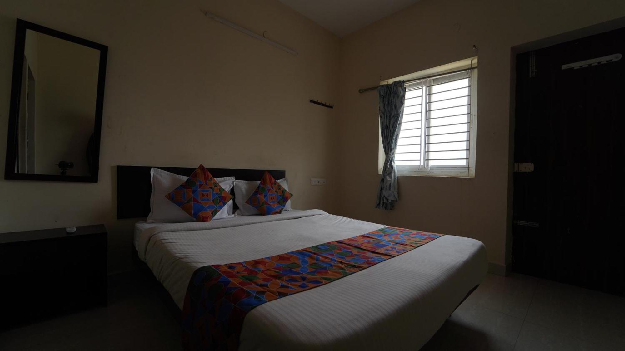 Vangal Nest Peelamedu Psg 3*
