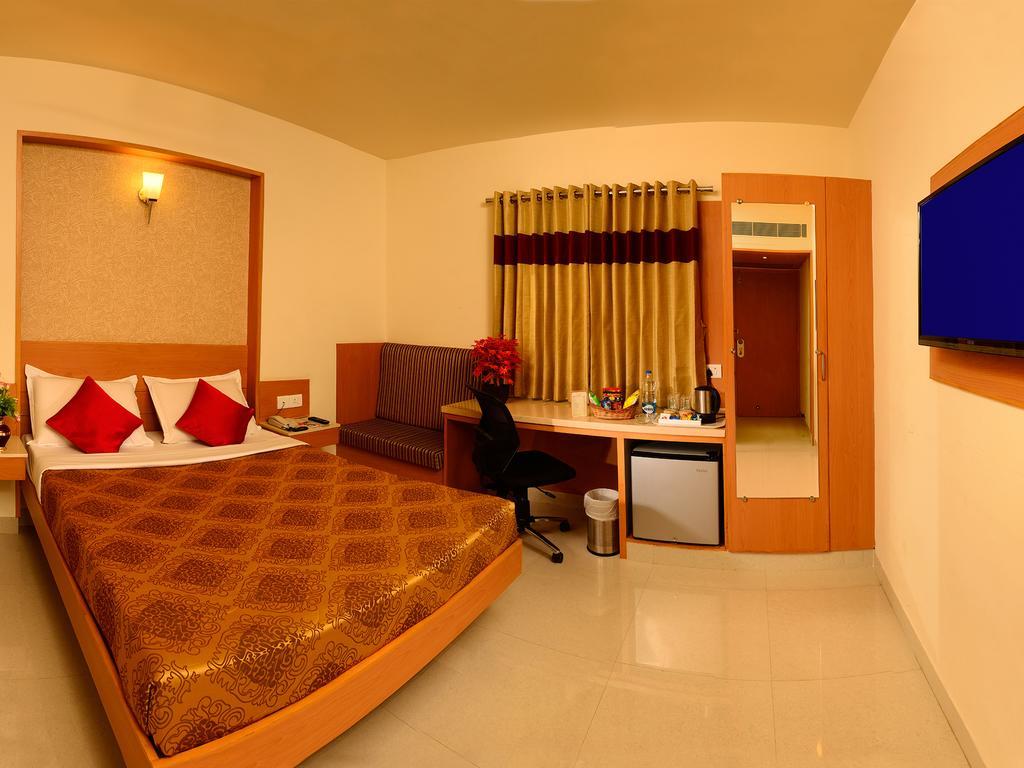 Le Grand Coimbatore