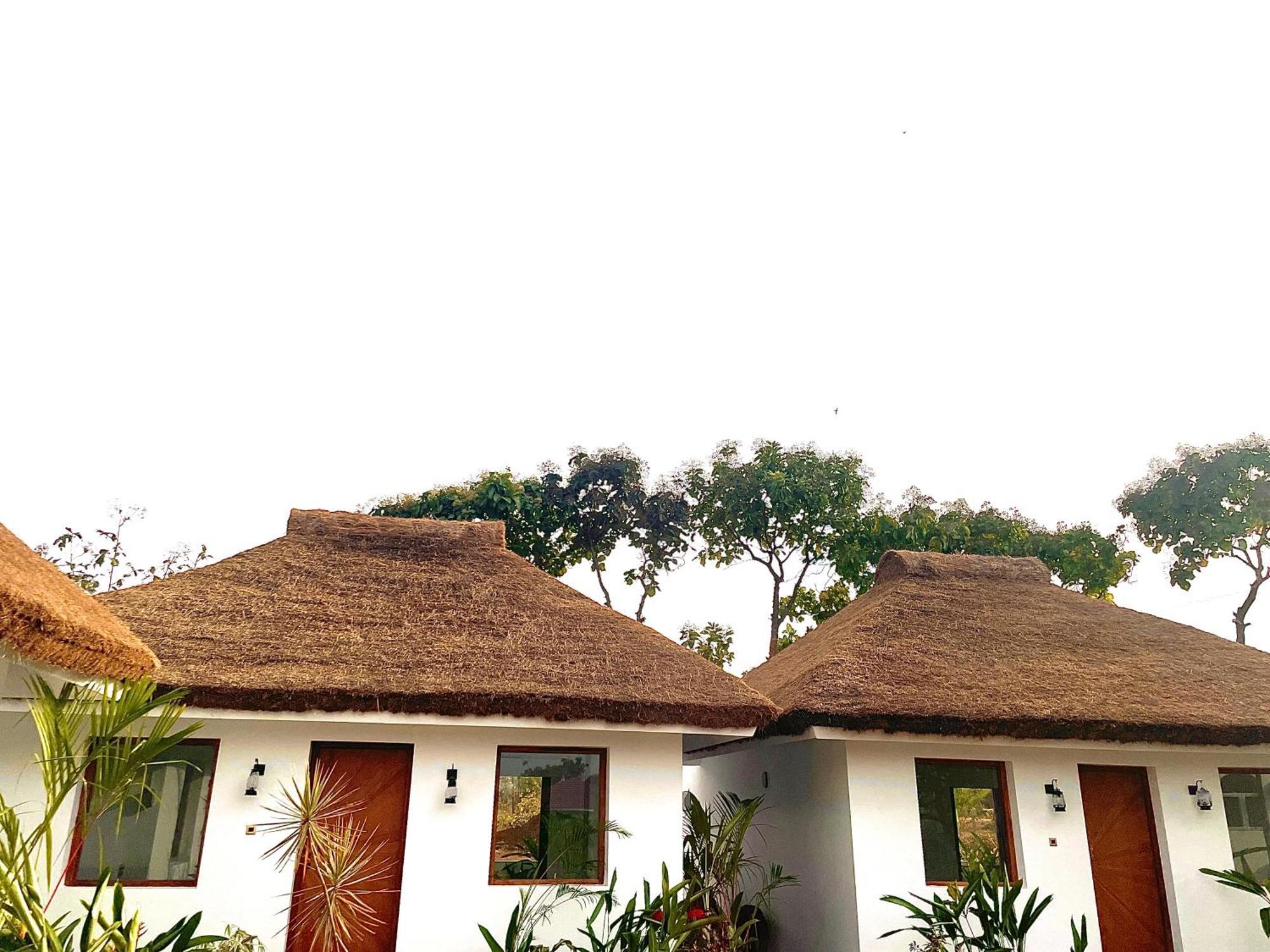 Csr Landmark Resort *