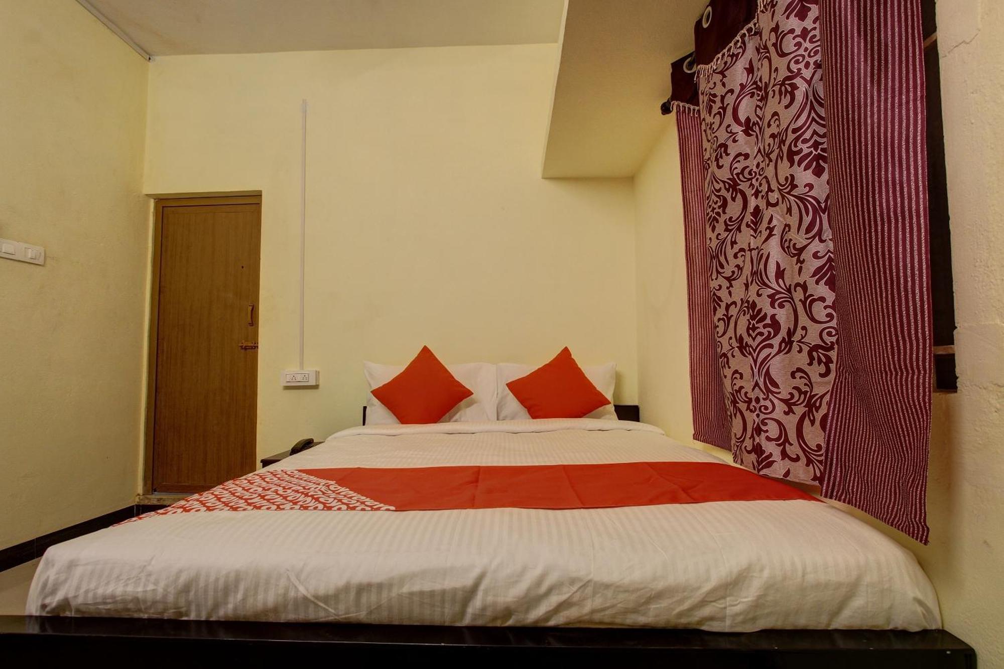 Hotel Oyo Flagship Tulip Towers Saravanampatti Coimbatore