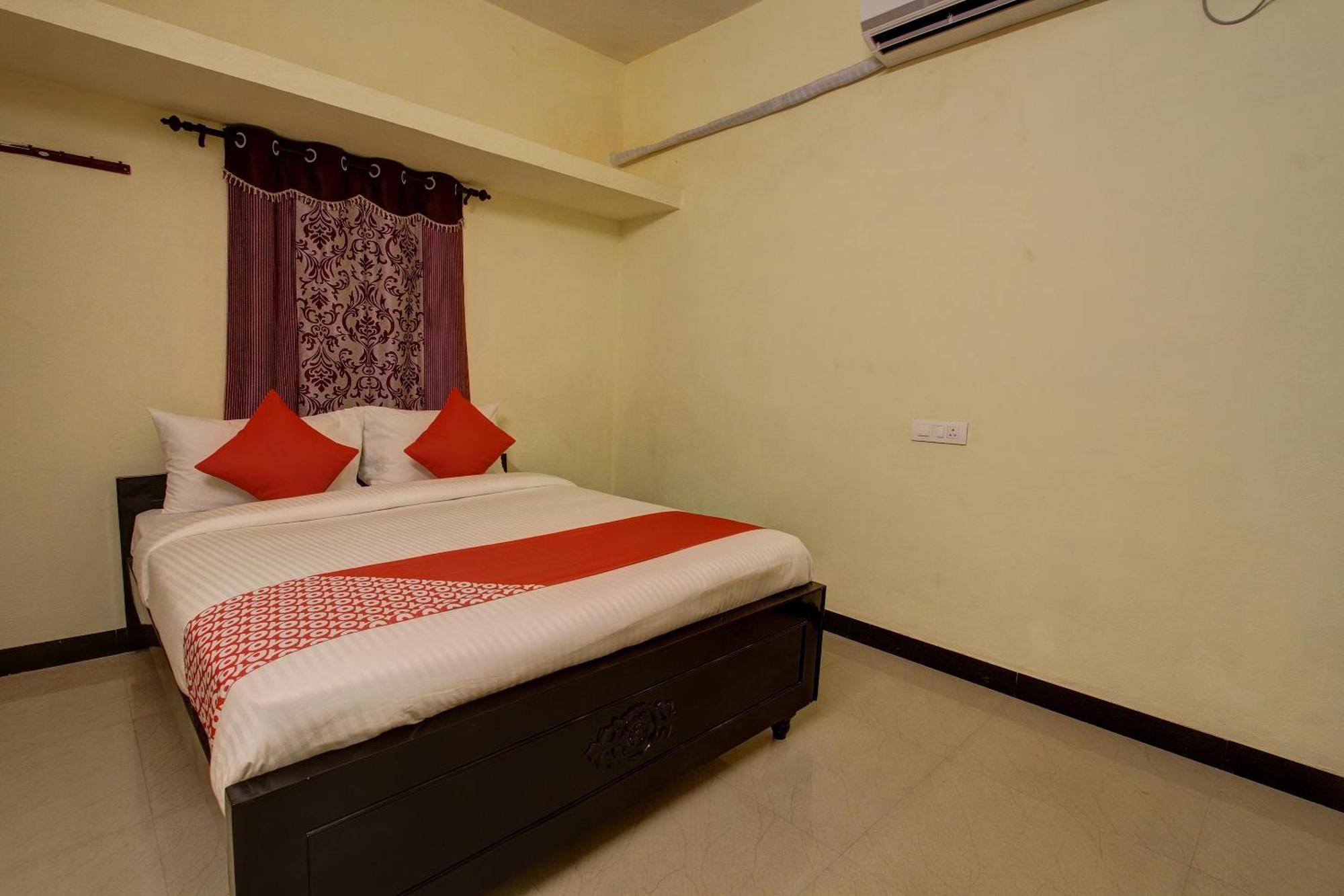 Hotel Oyo Flagship Tulip Towers Saravanampatti