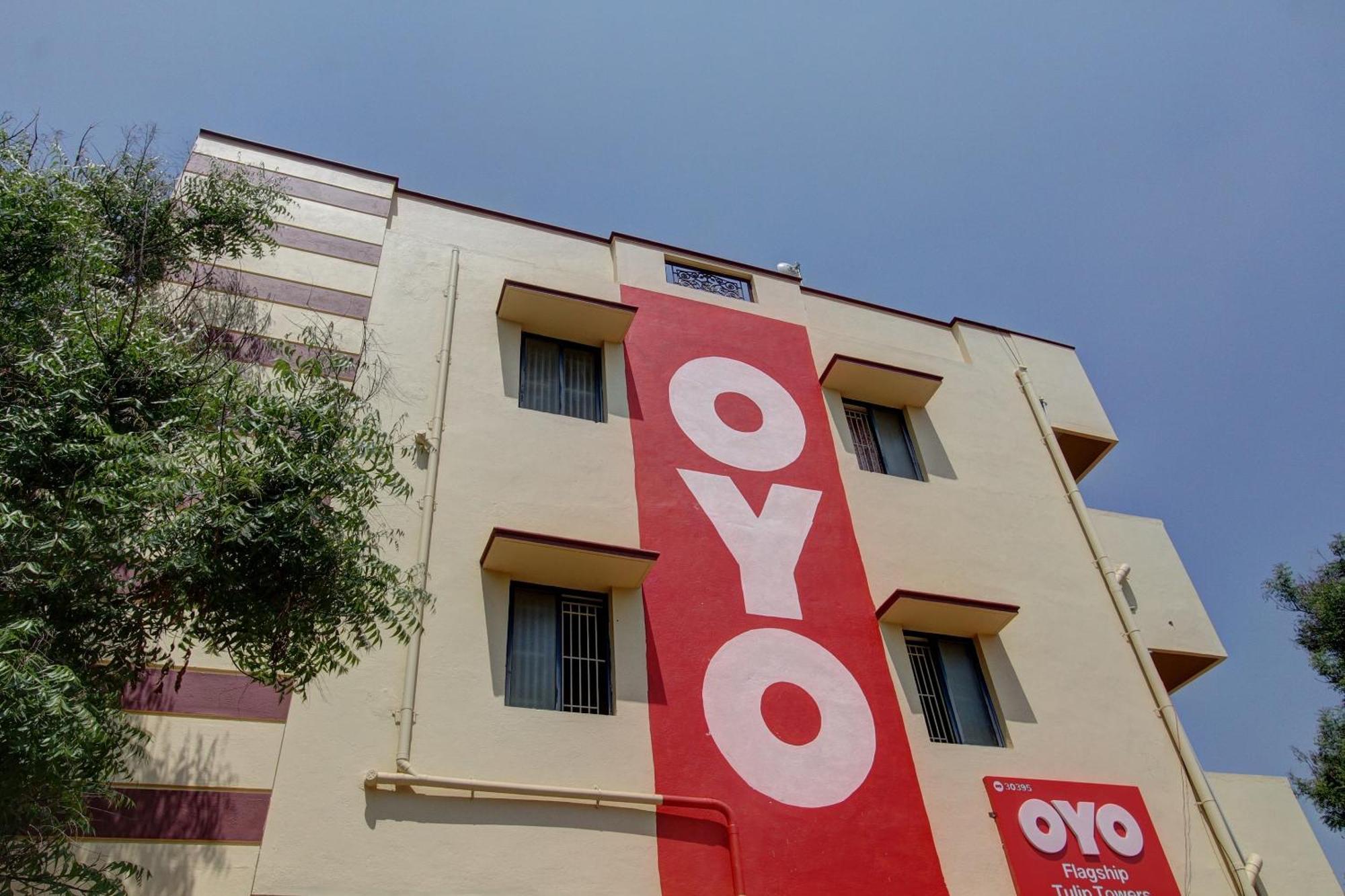 Oyo Flagship Tulip Towers Saravanampatti Hotel 3*