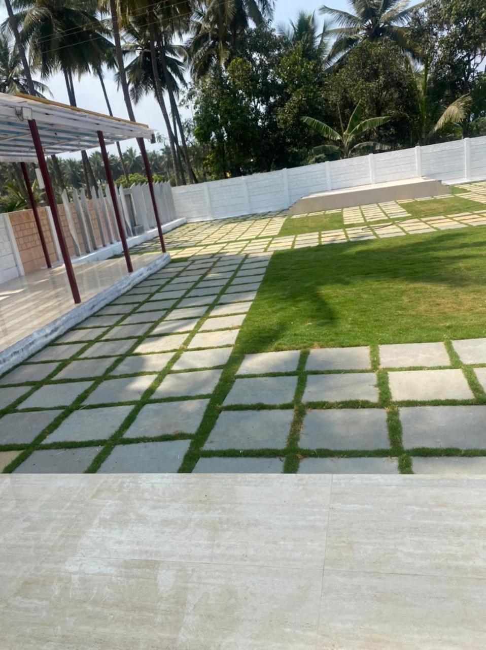 Western Castle Residency Pousada
