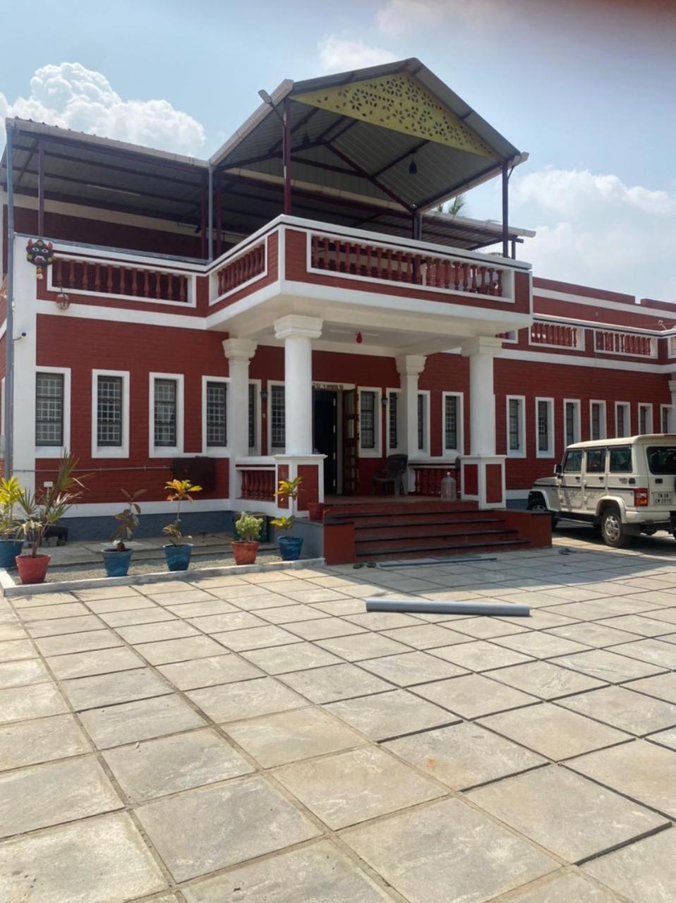 Western Castle Residency * Coimbatore