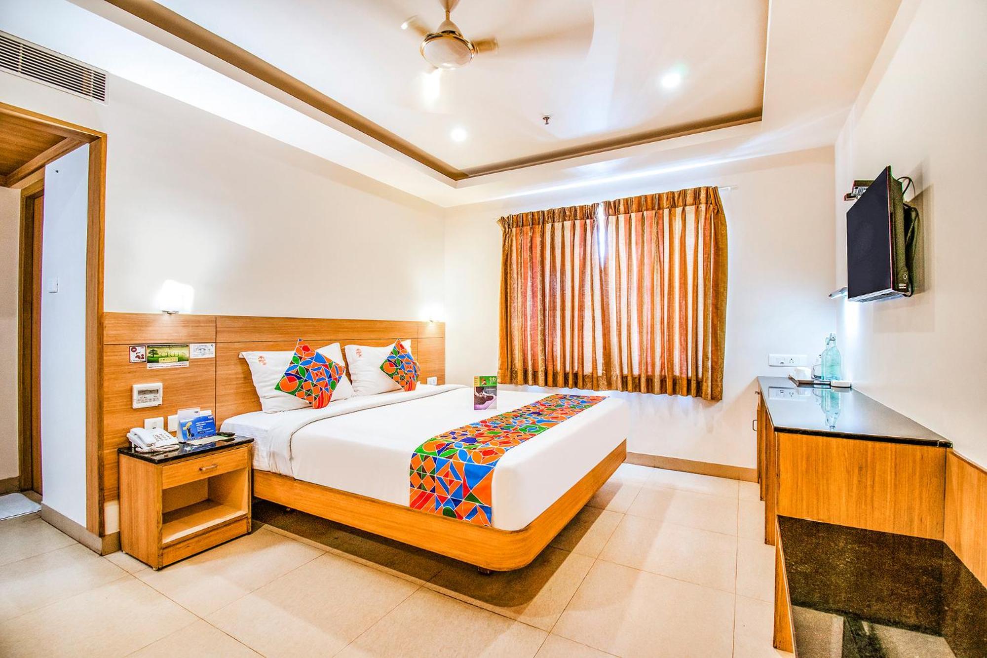 Fabhotel Prime Royal Castle Gandhipuram Hotel