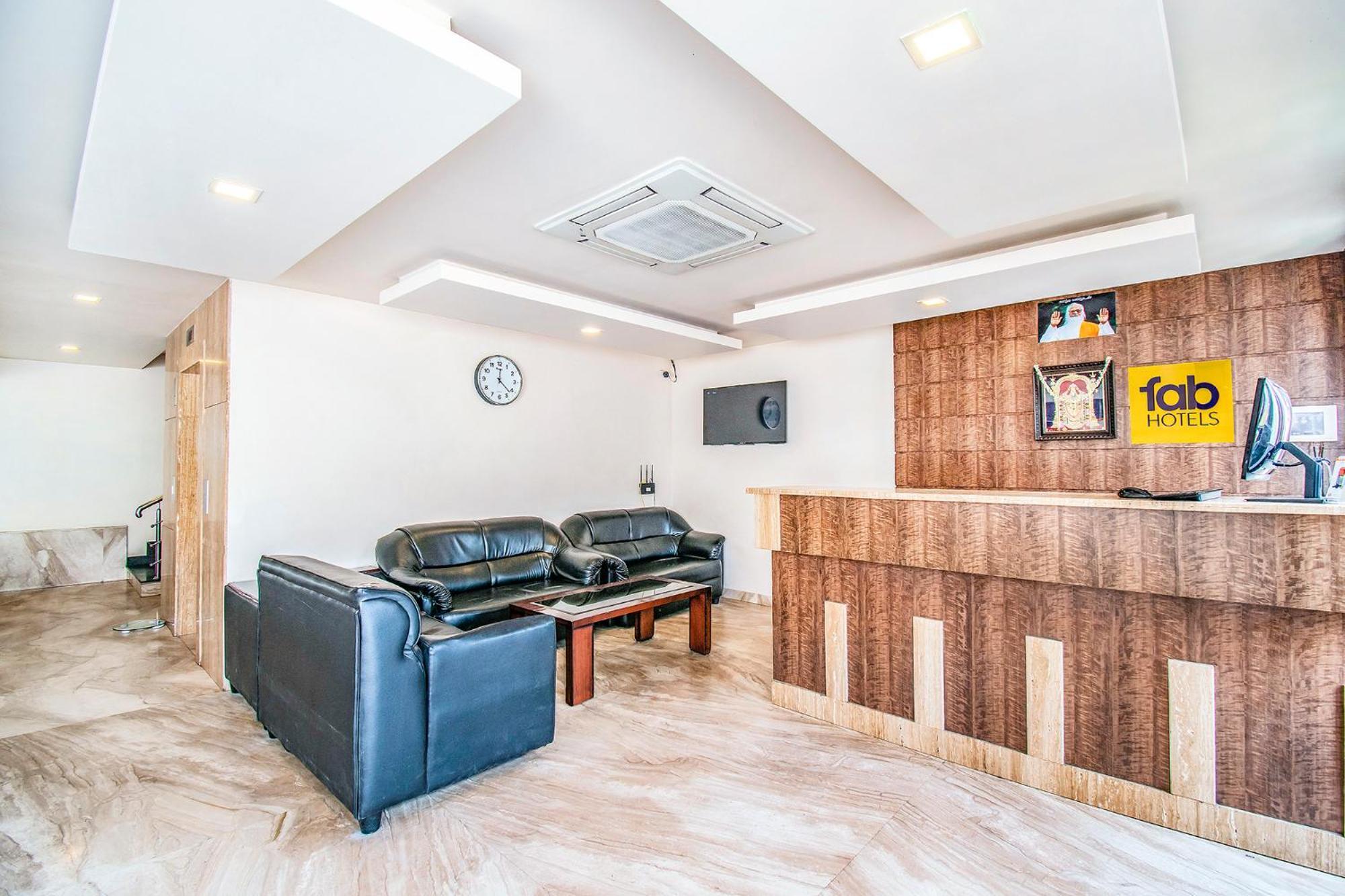 Fabhotel Prime Royal Castle Gandhipuram 3*