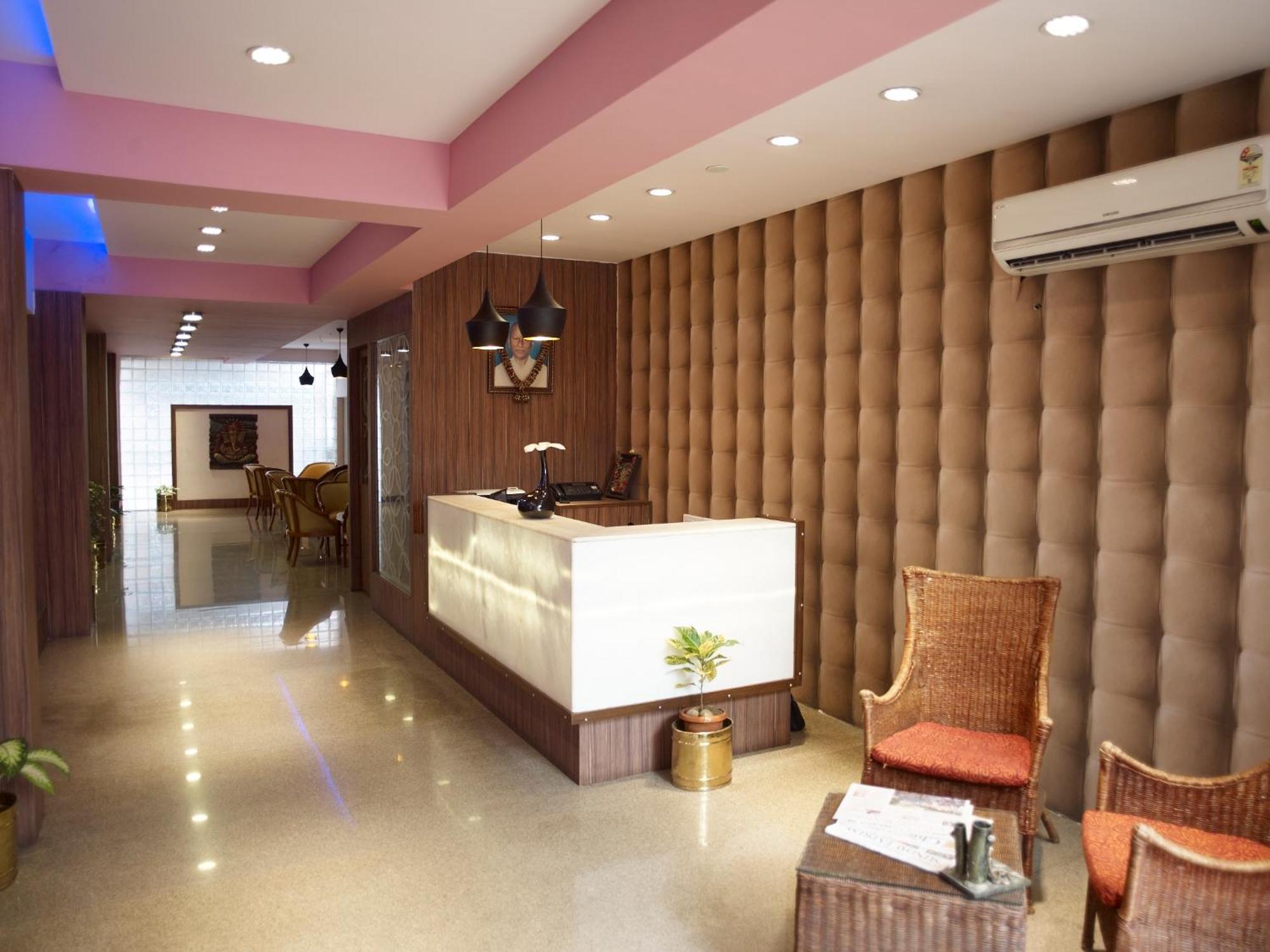 Comfort Hotel 2*