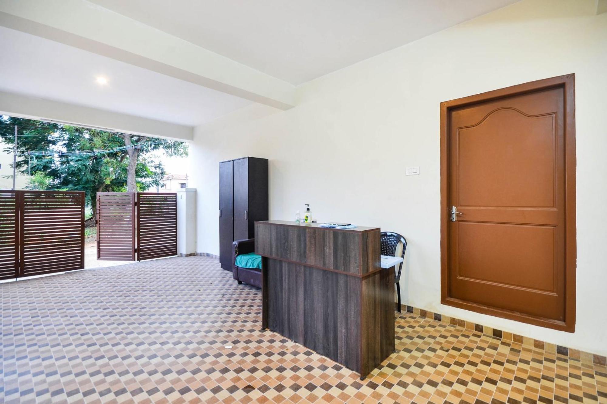 Spot On Star Residency Hotel