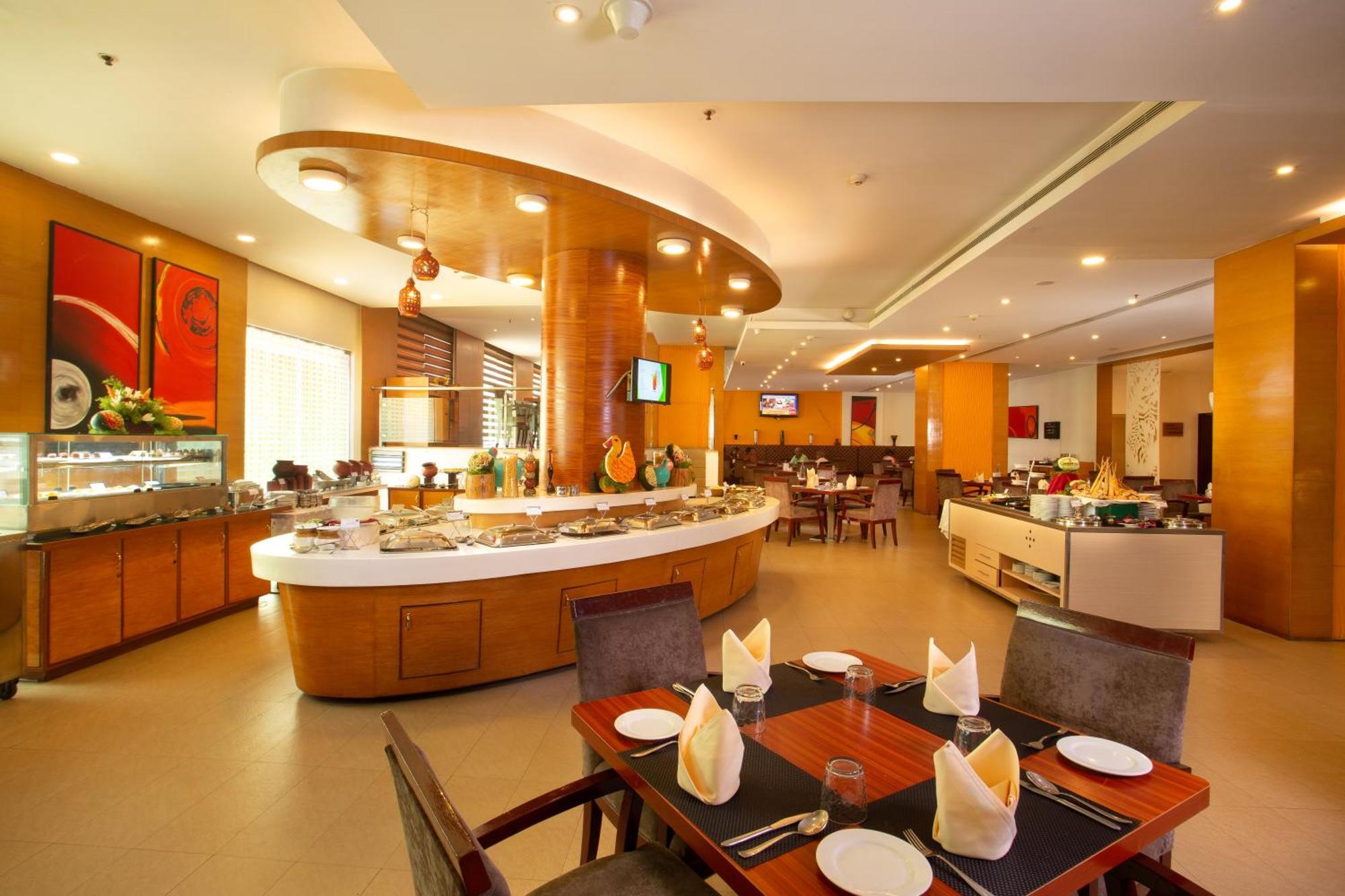 Gokulam Park Hotel