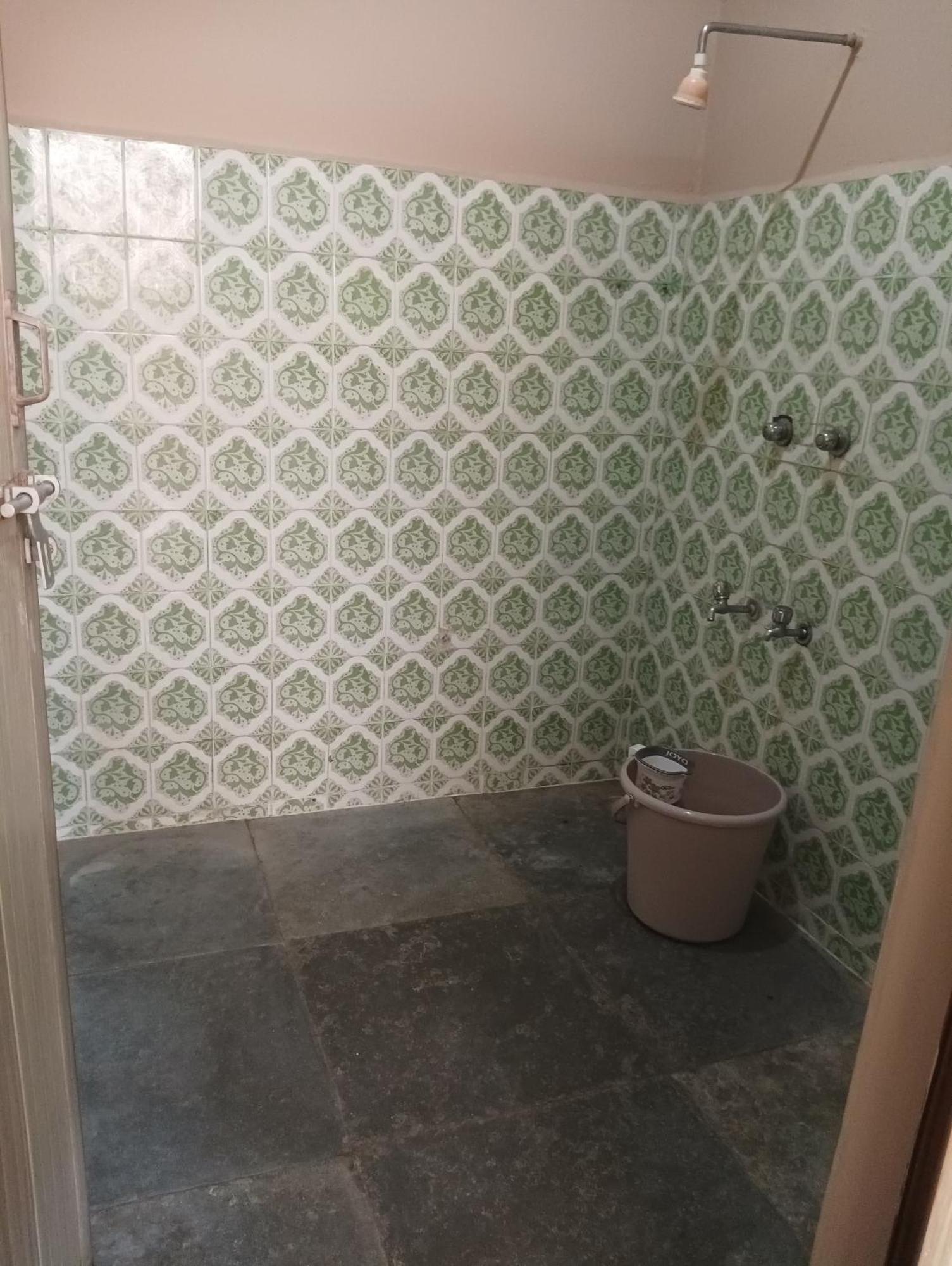 Shi's Ganga 2bhk In Gn Mills, Ganga Hospital, Women's Care Villa