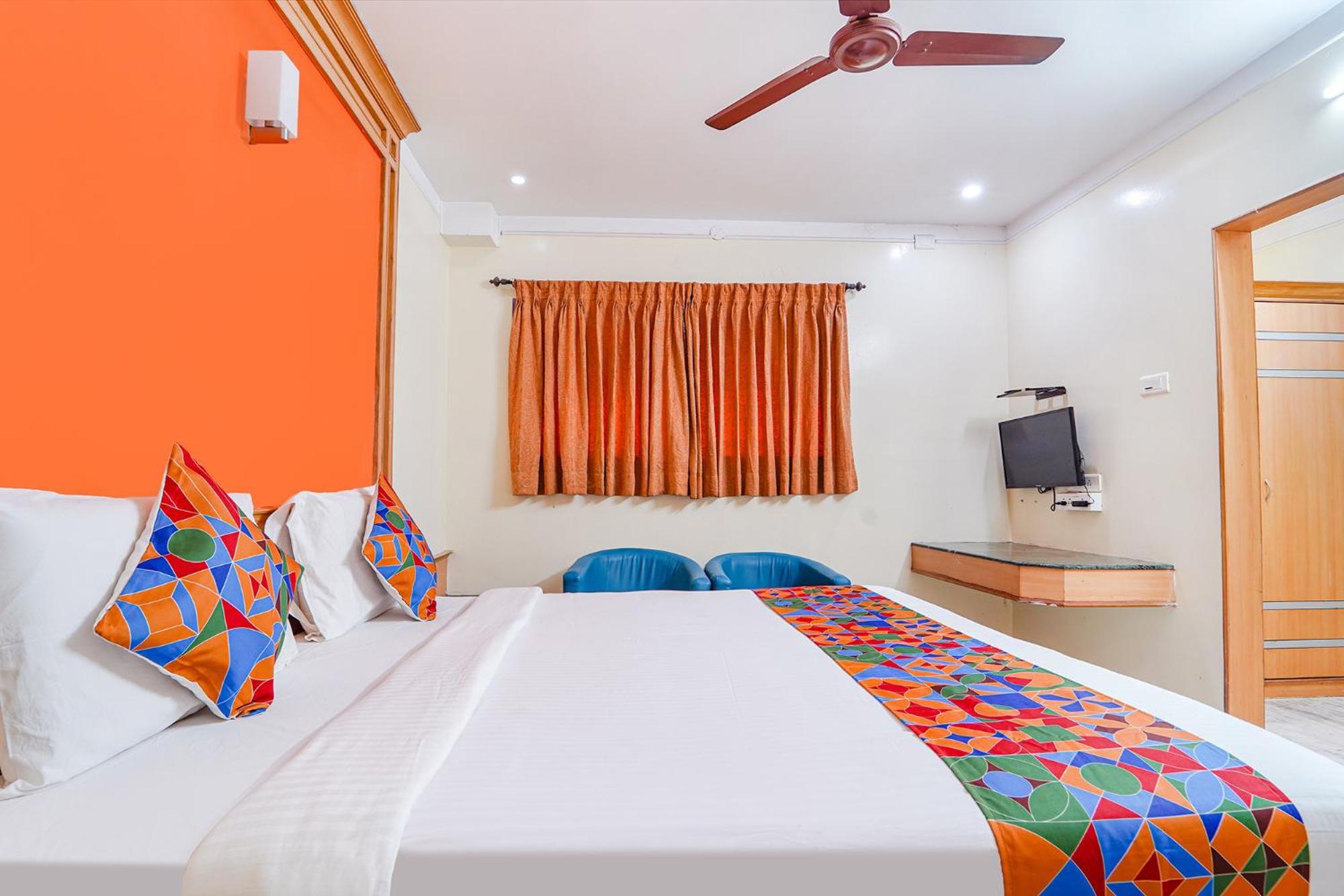 Lodge Fabhotel Ess Paradise - Nr Bus Stand Coimbatore