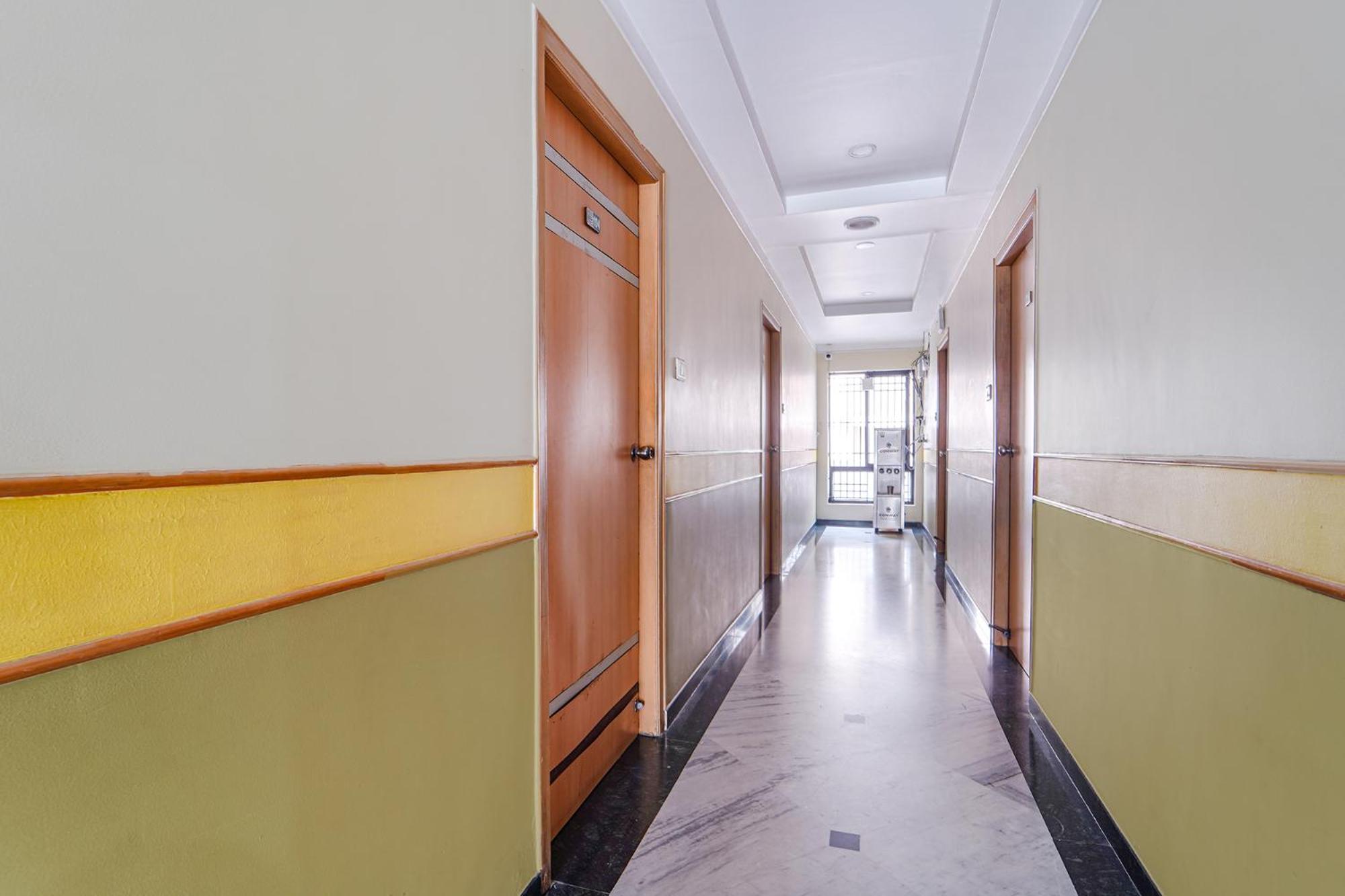 Fabhotel Ess Paradise - Nr Bus Stand Coimbatore