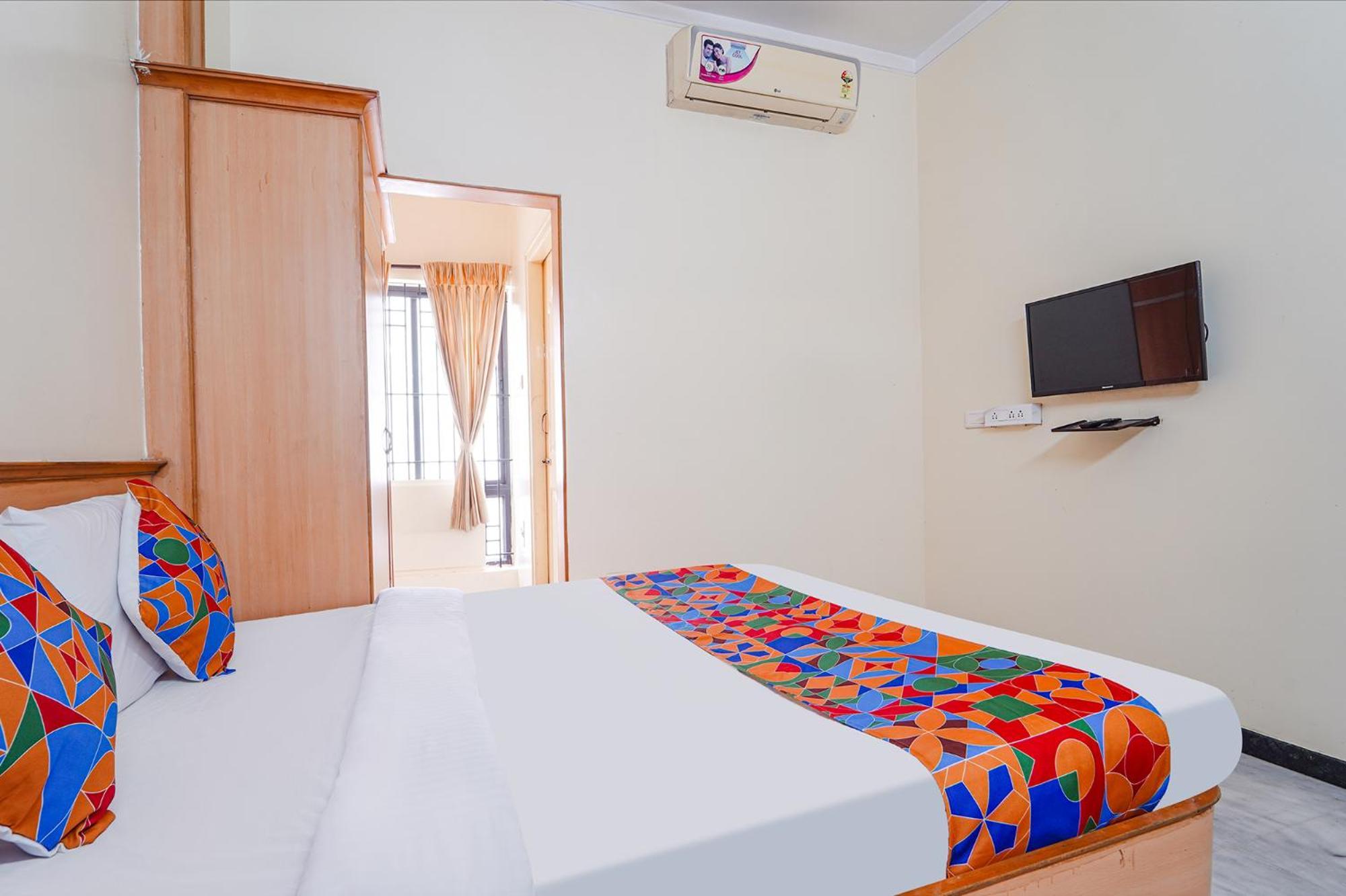 Fabhotel Ess Paradise - Nr Bus Stand 3* Coimbatore