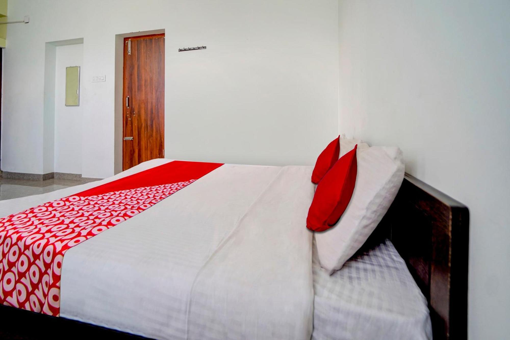 Hotel O Skyline Park 4*