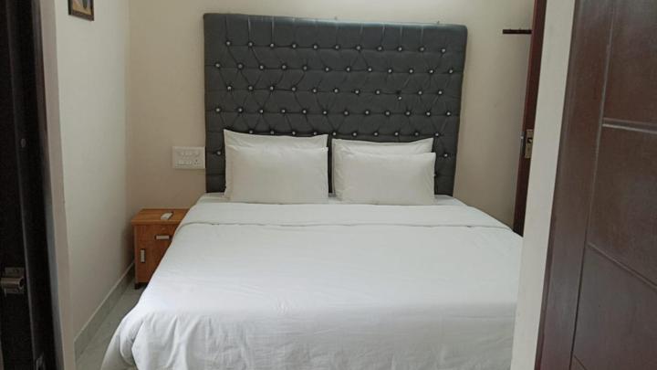 Aafiya Lakeview Apartamento