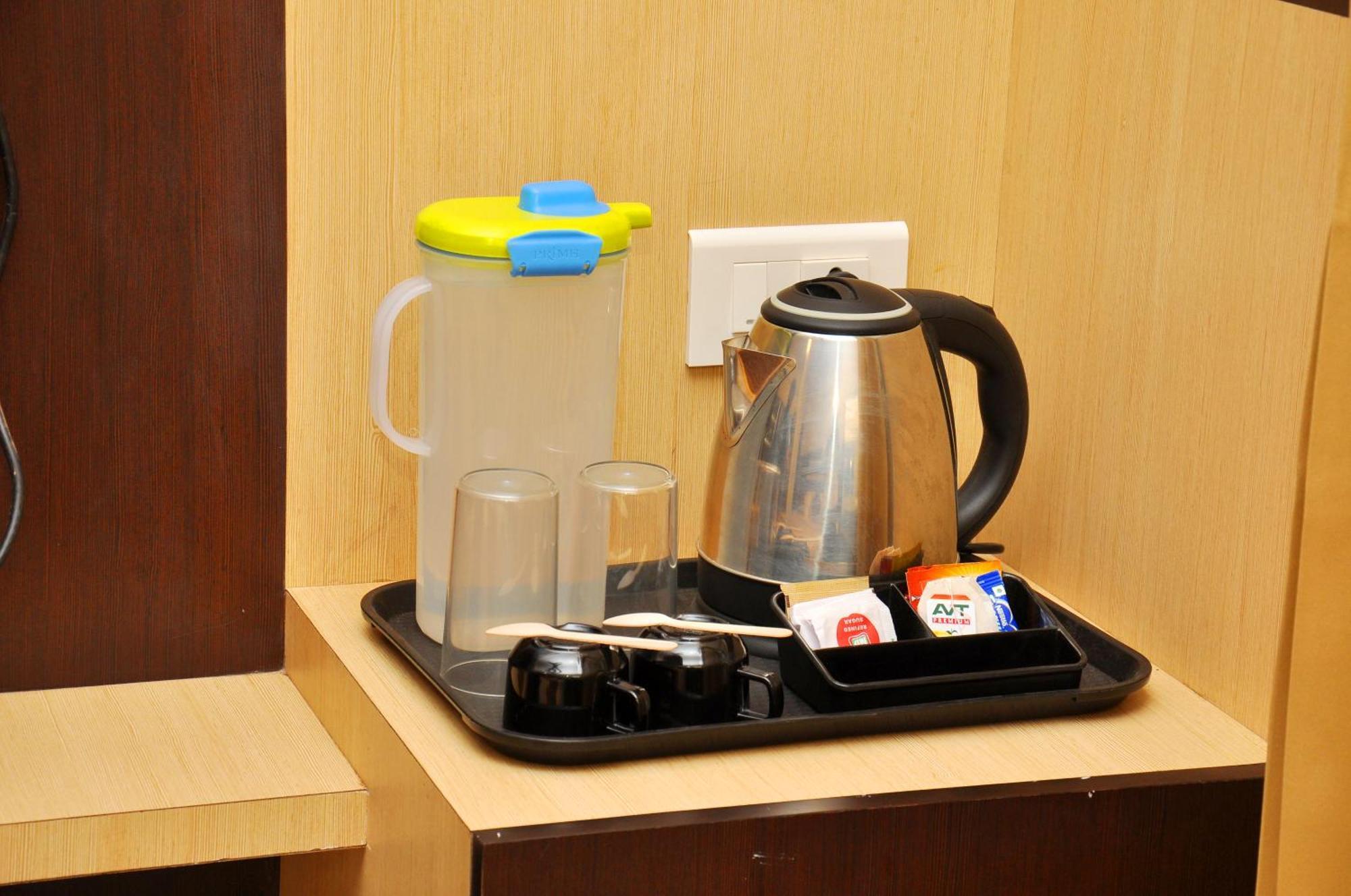 Harikrishna Park Hotel *