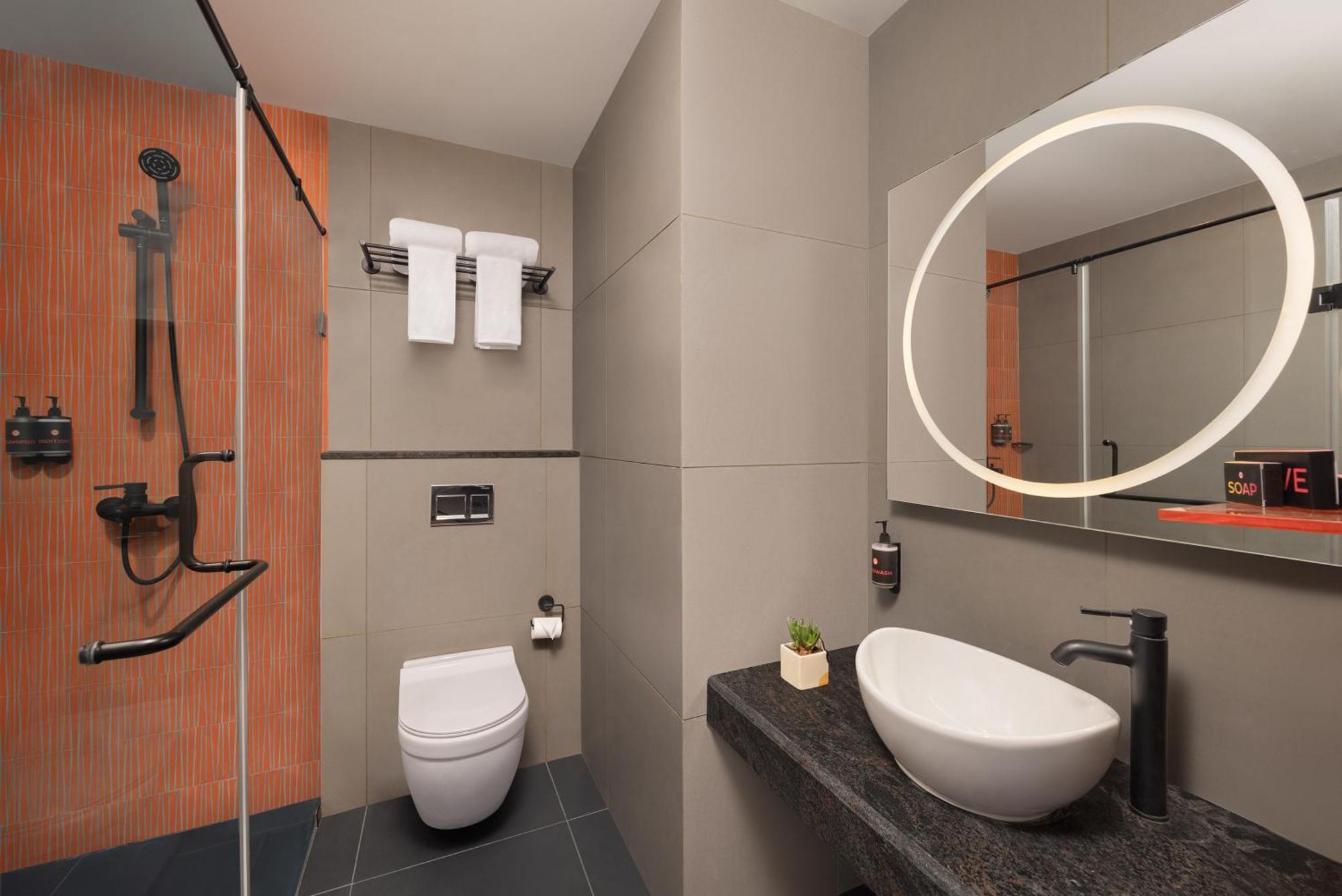 Hotel Ginger Airport , Avinashi Road 4*