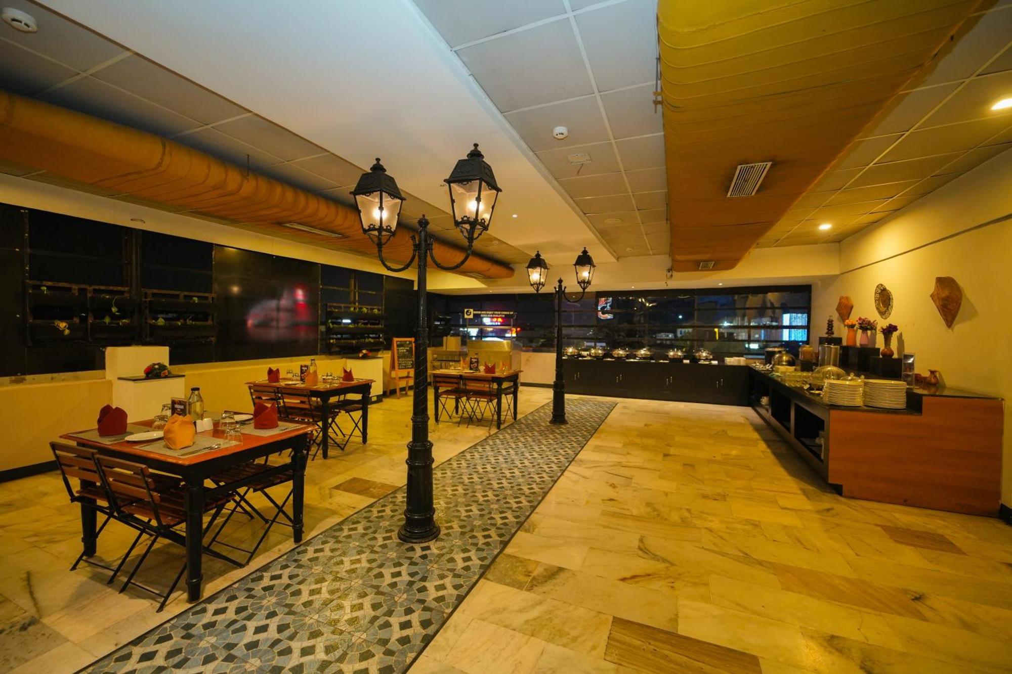 Hotel Zip By Spree Mangala International Coimbatore