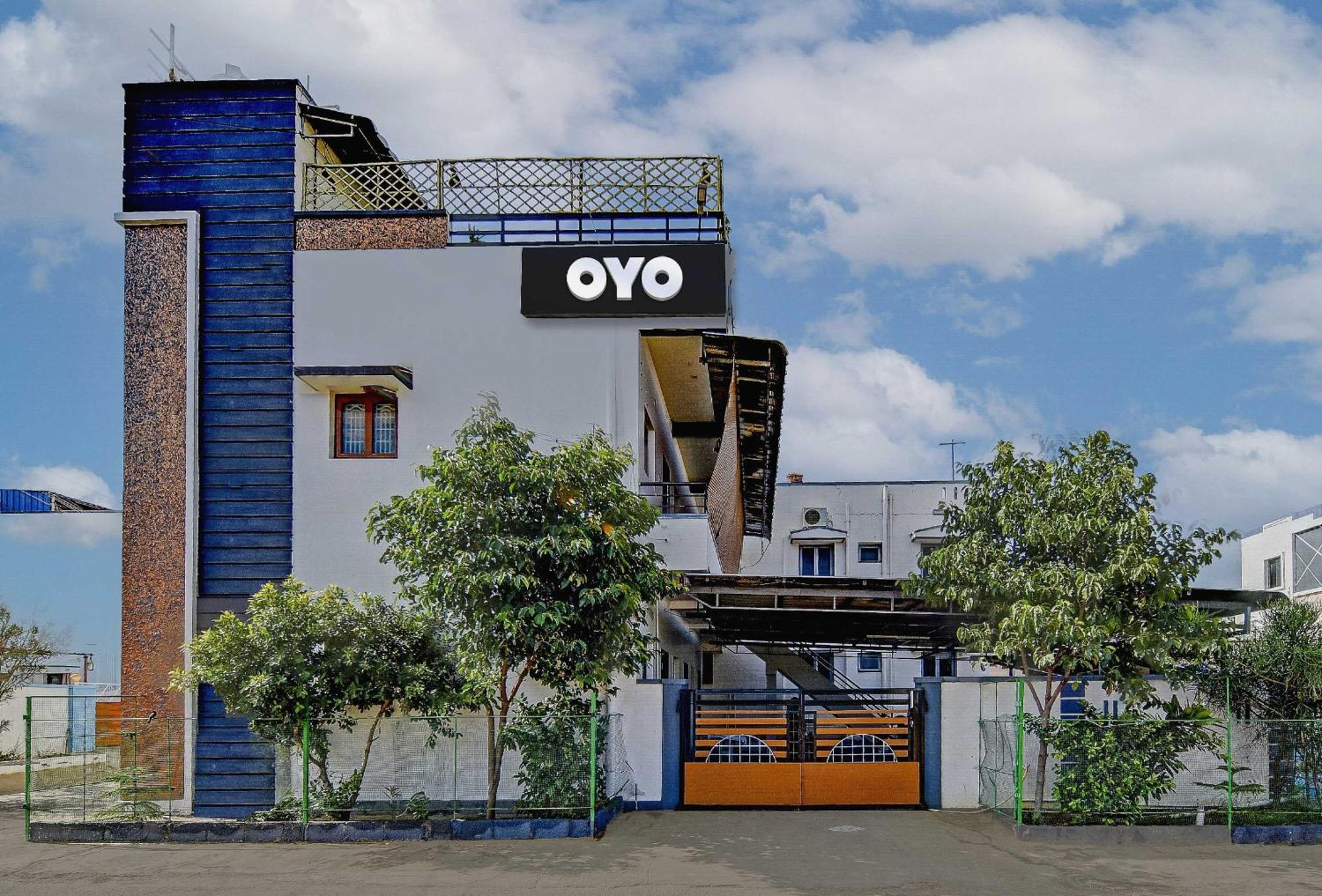 O Sms Homes Hotel