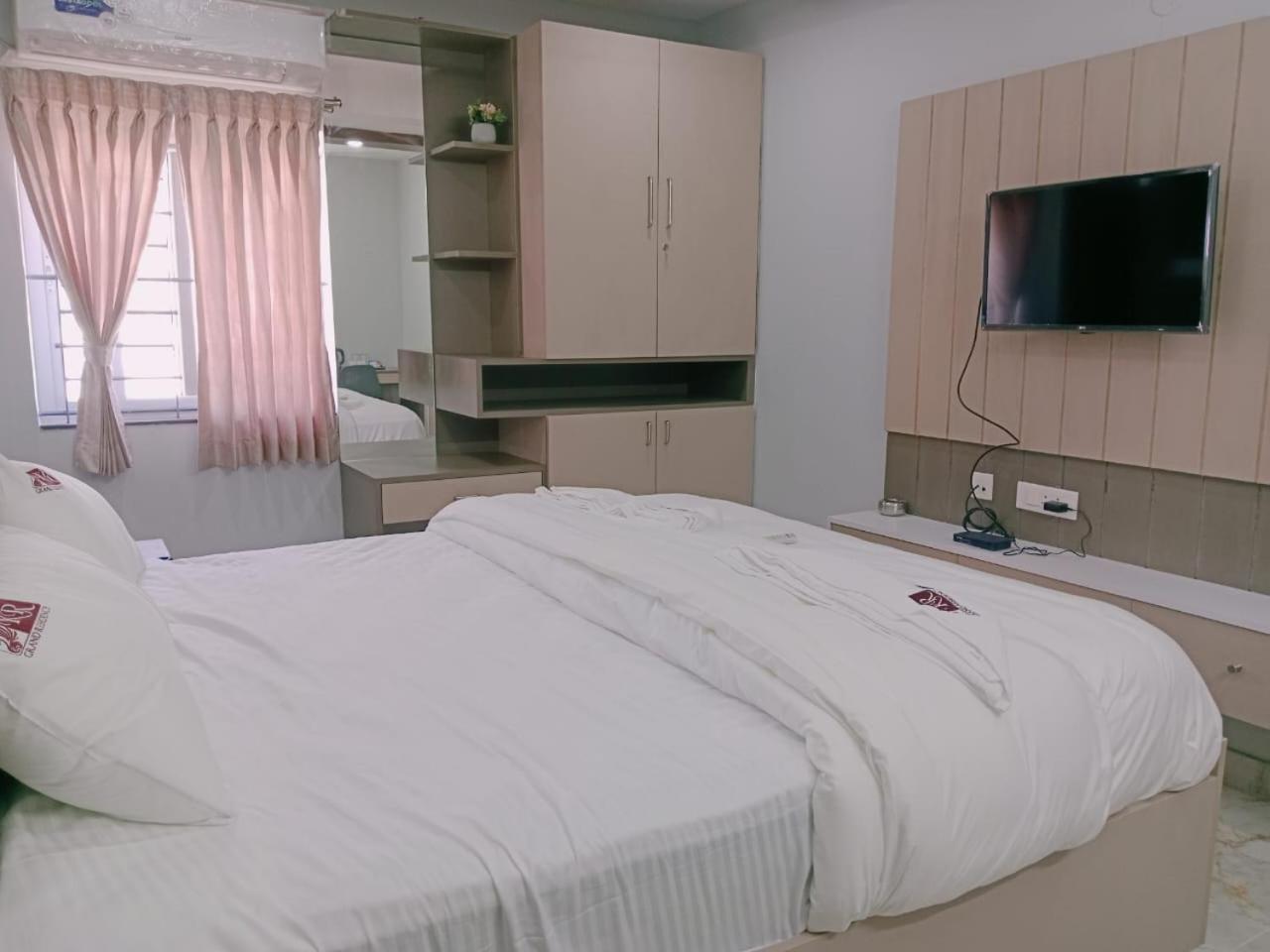 Alojamento Kr Grand Residency-aala Coimbatore