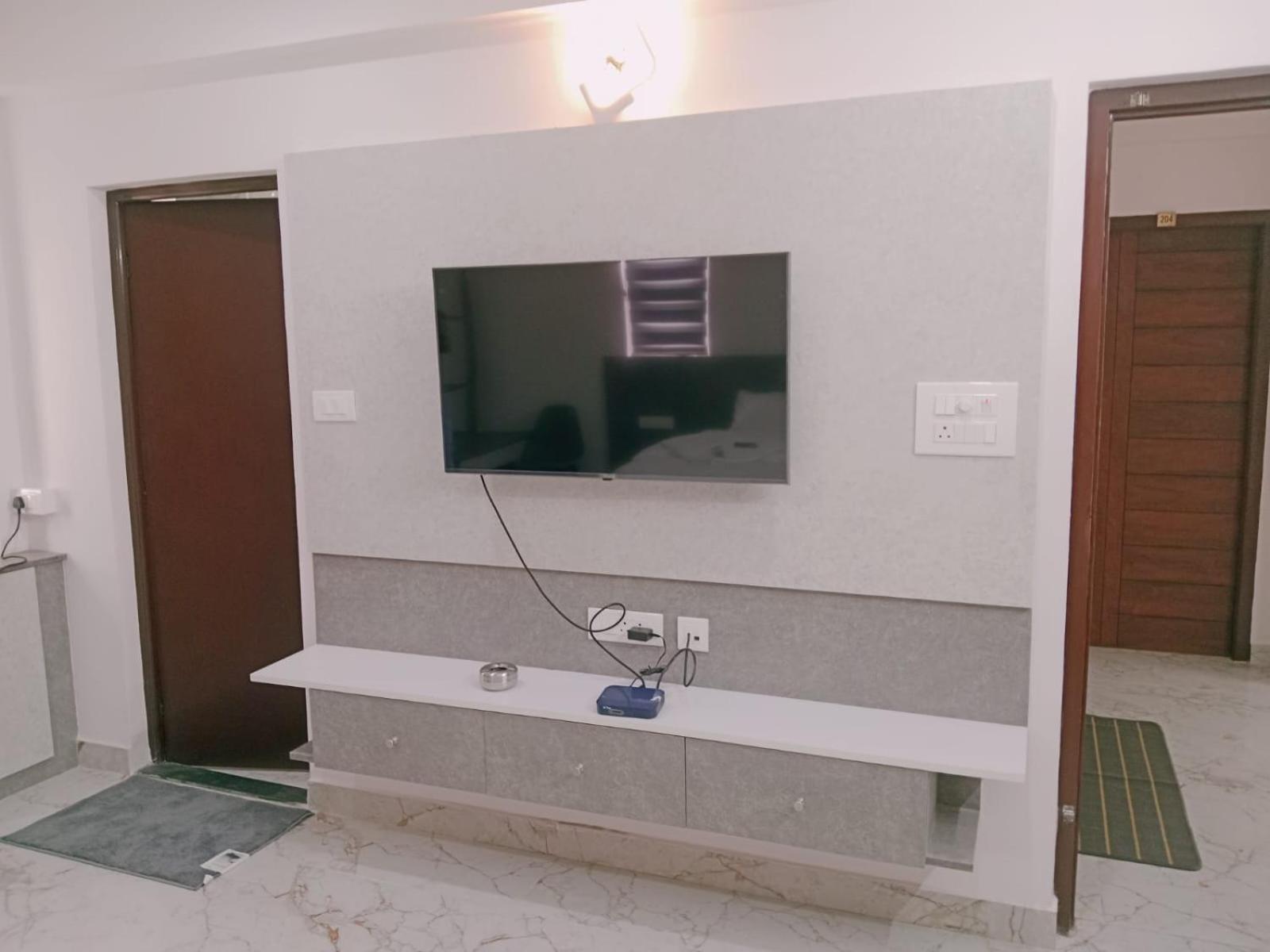 Alojamento Kr Grand Residency-aala