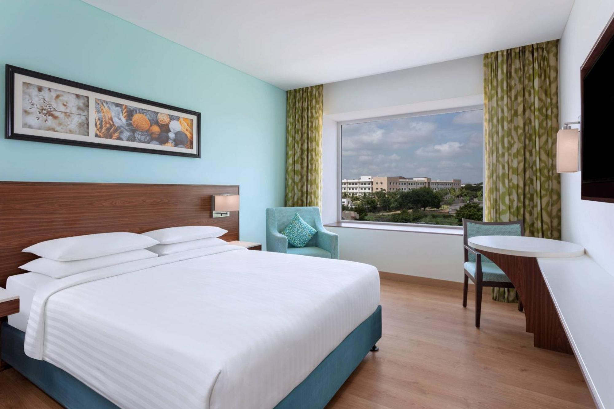 Fairfield By Marriott 4*