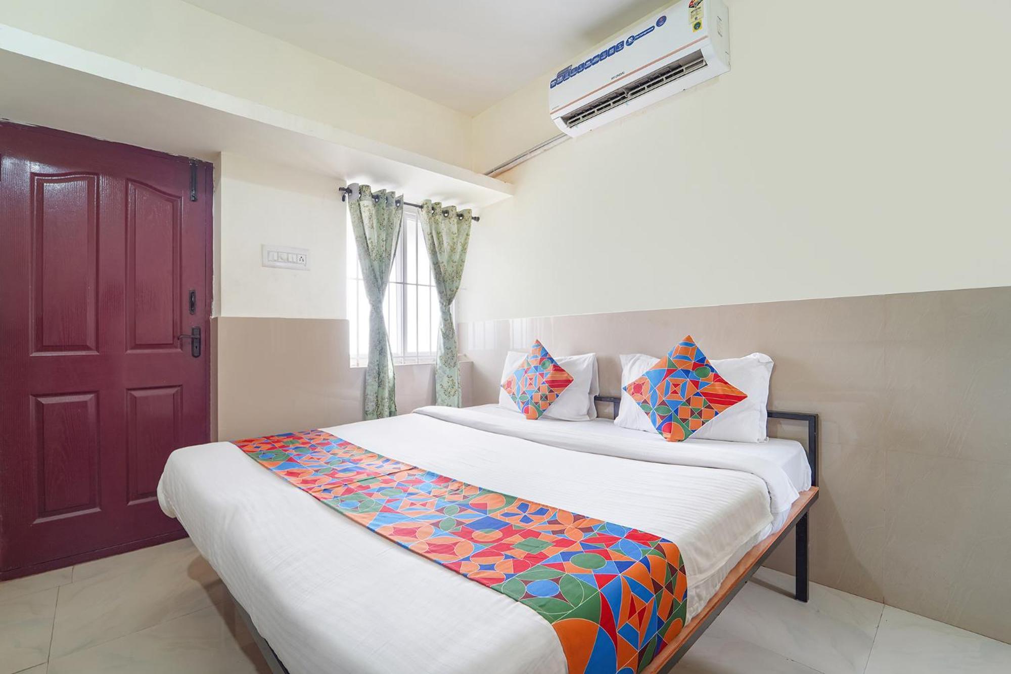 Fabexpress Clover Castle - Nr International Airport