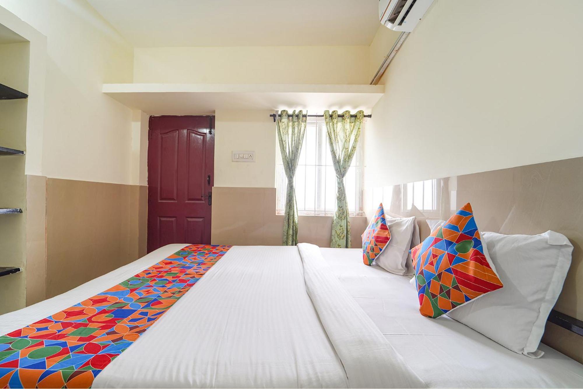 Fabexpress Clover Castle - Nr International Airport 3* Coimbatore