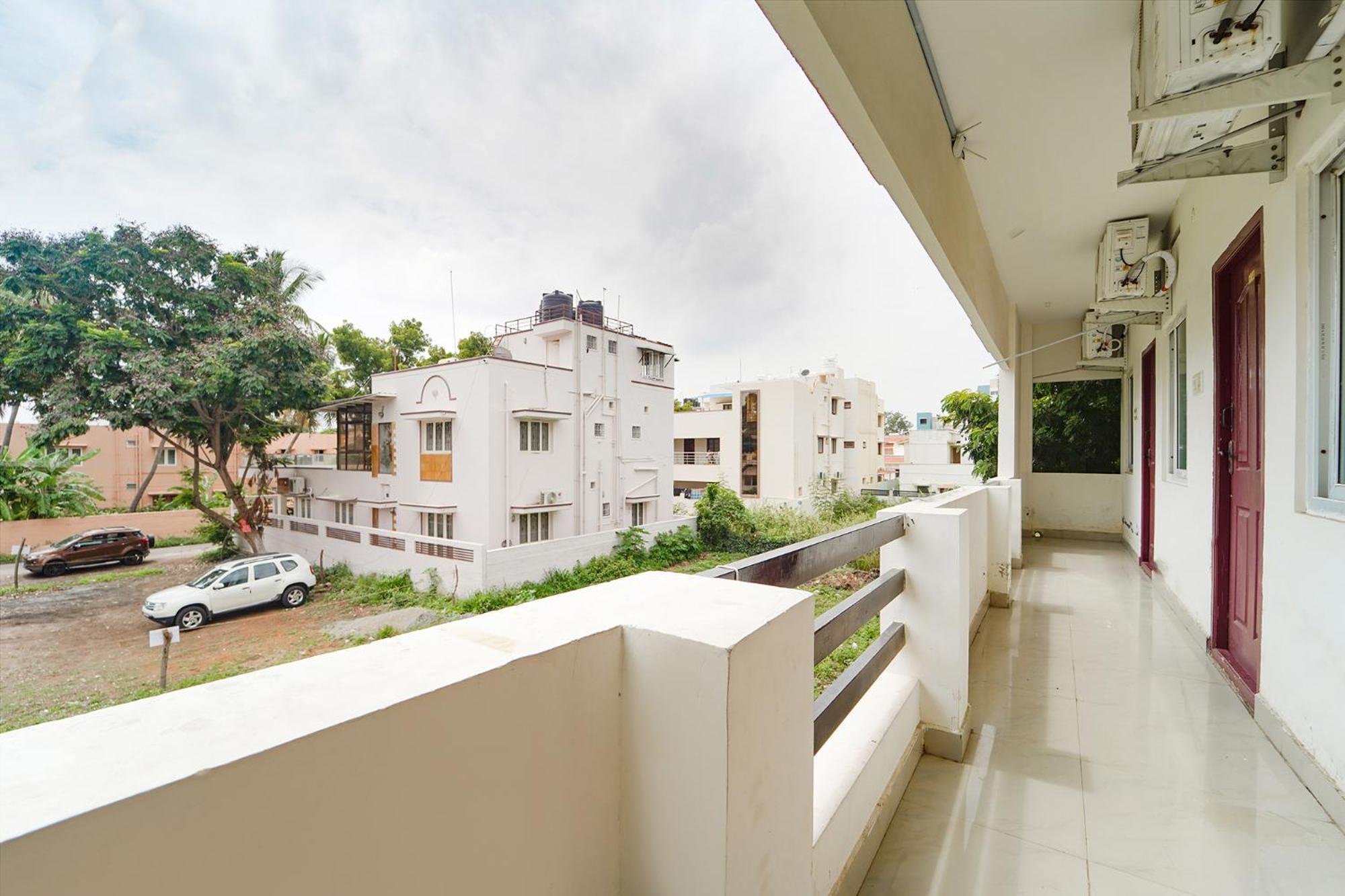 Fabexpress Clover Castle - Nr International Airport 3* Coimbatore