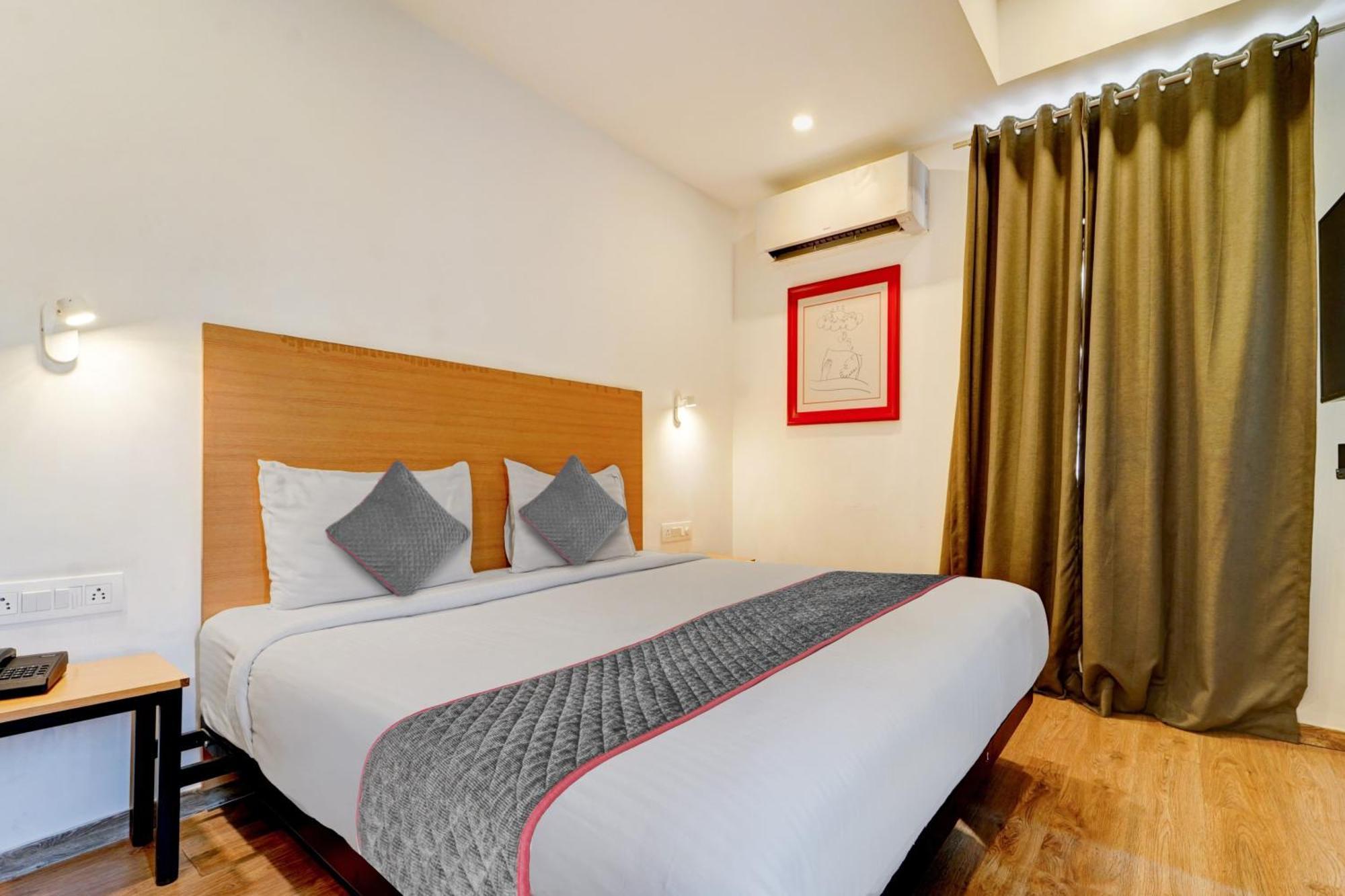 Hotel Super Townhouse Four Season Coimbatore