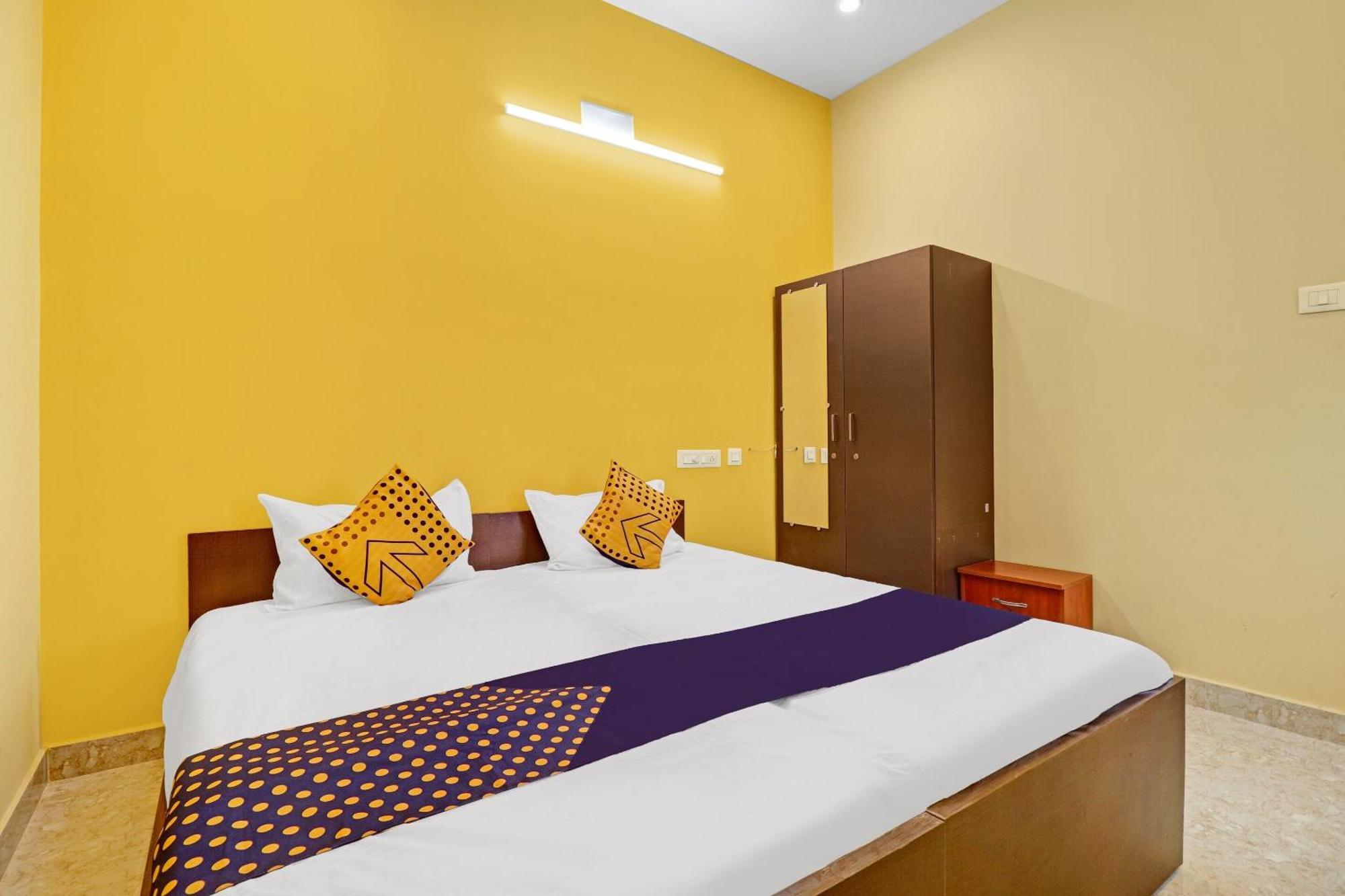 Spot On Kayal Residency Hotel 2*