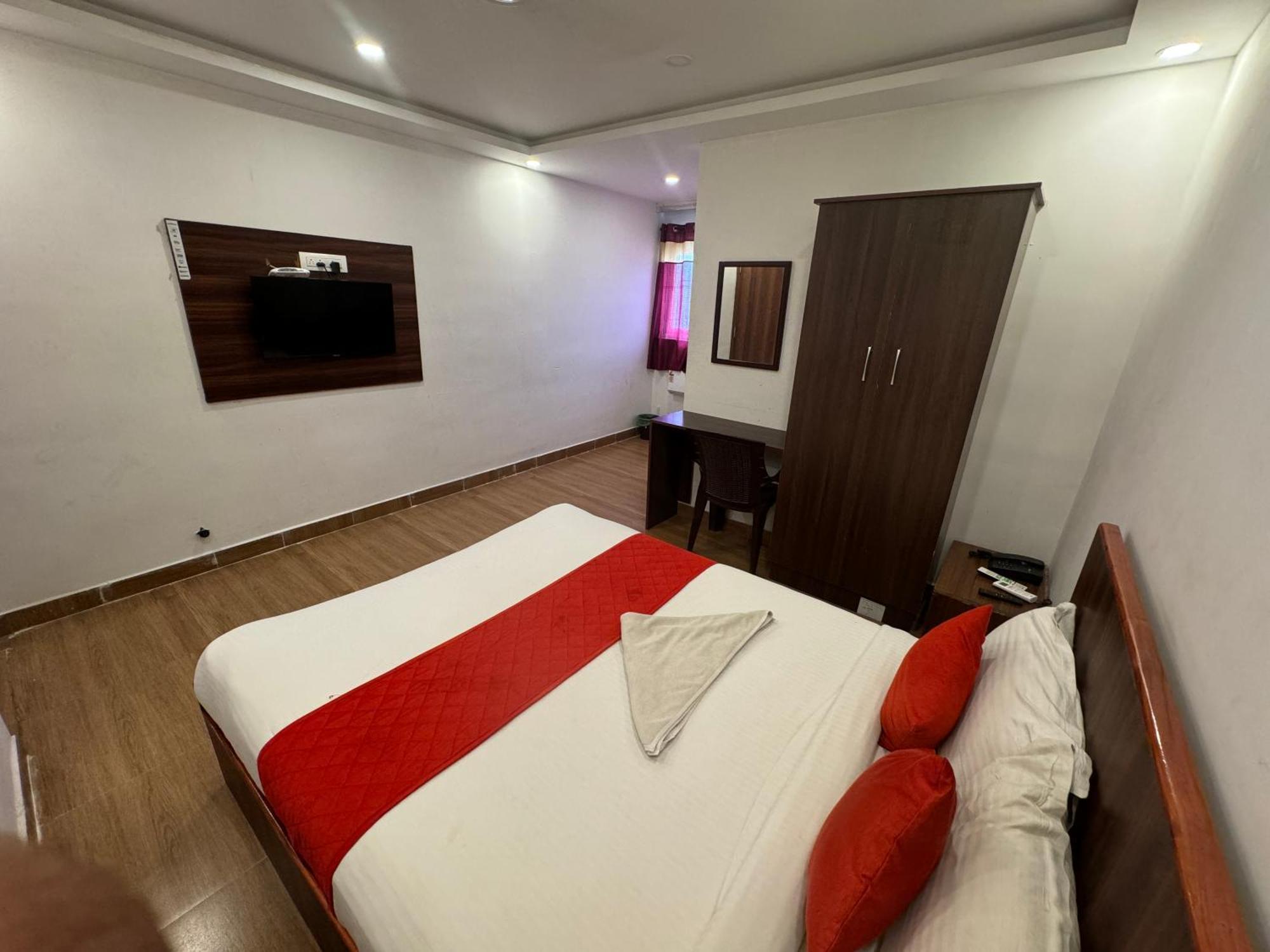New Cresent Park Hotel Coimbatore
