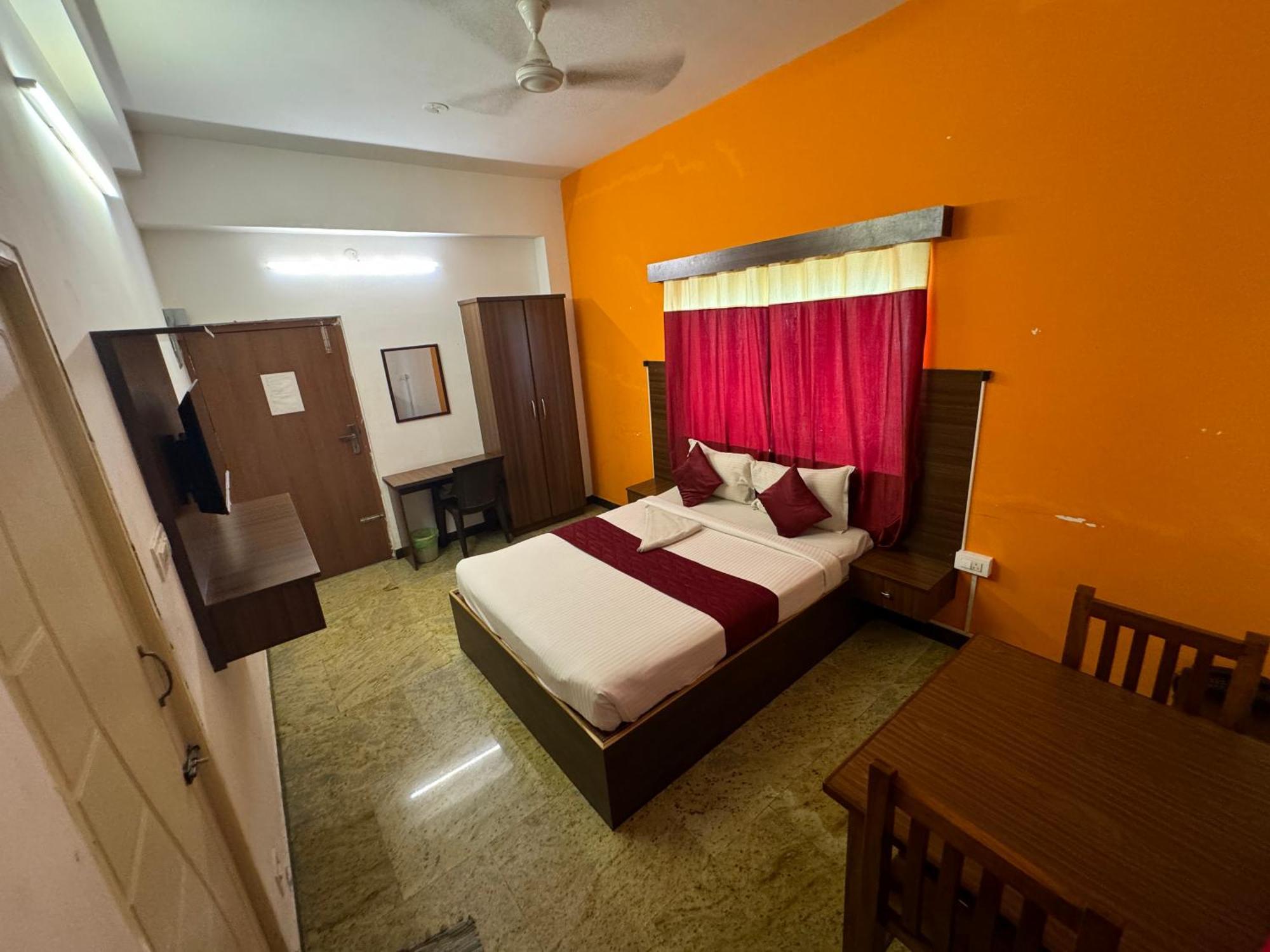 New Cresent Park Hotel Coimbatore
