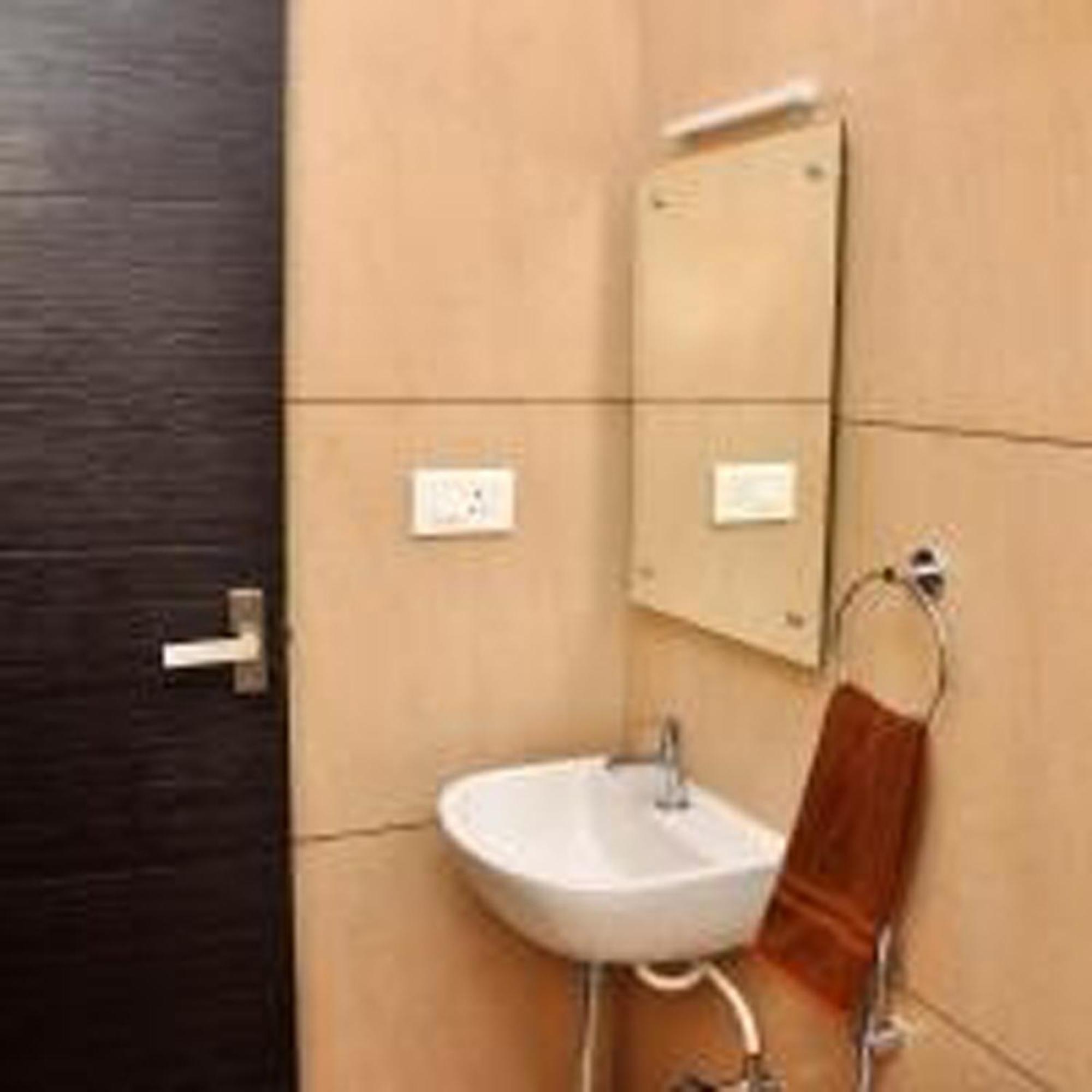 Harikrishna Park Hotel Coimbatore