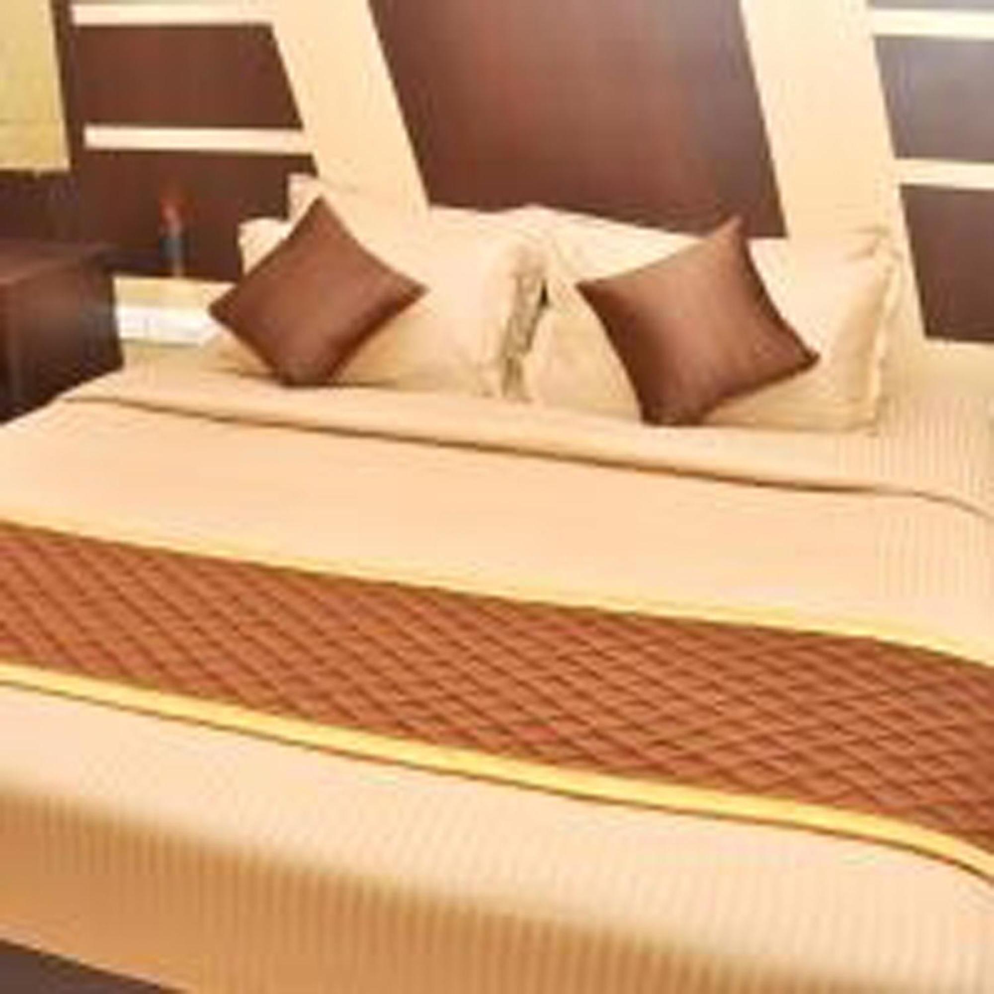 Hotel Harikrishna Park *