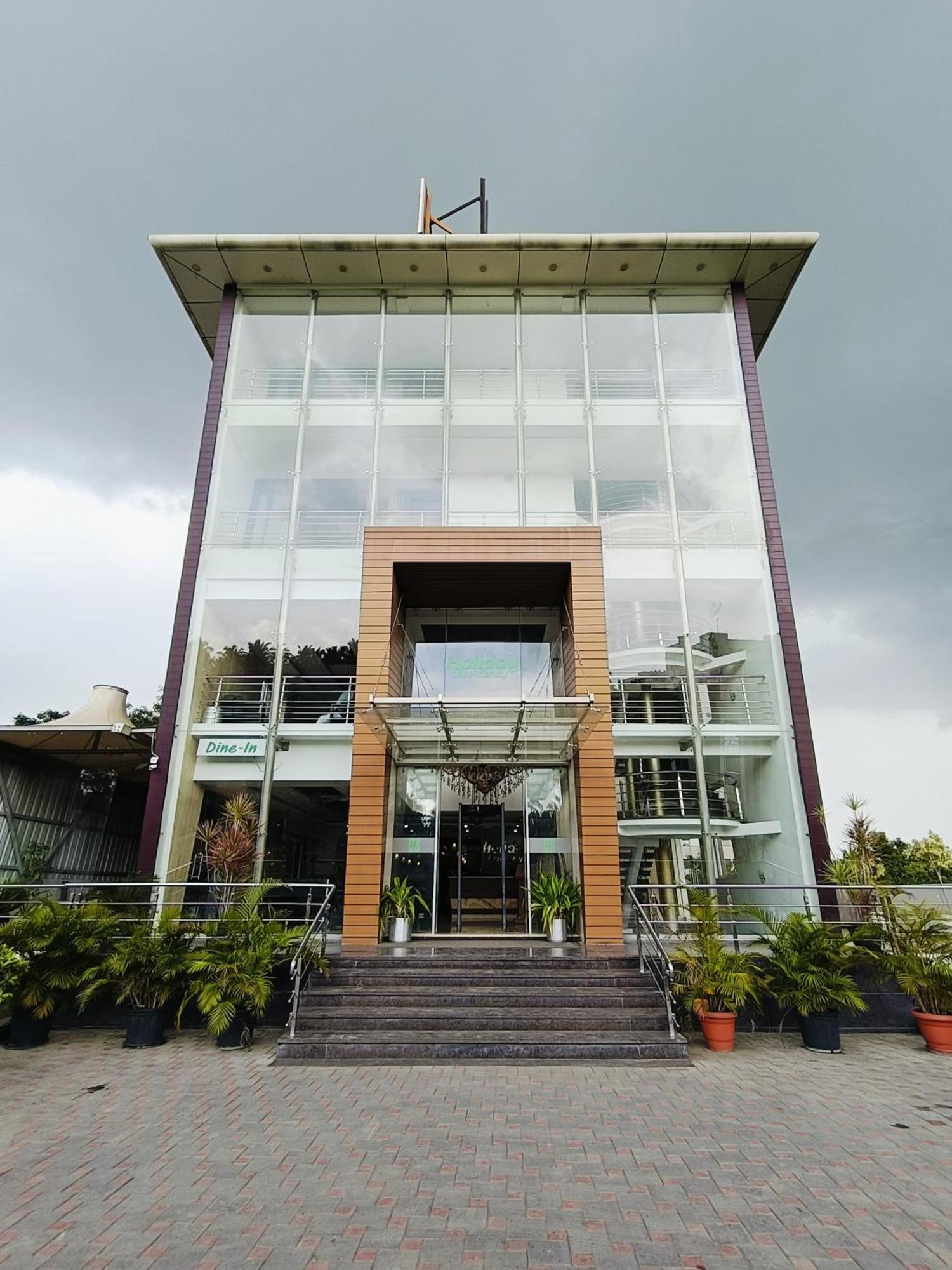 Hotel Residency 3*