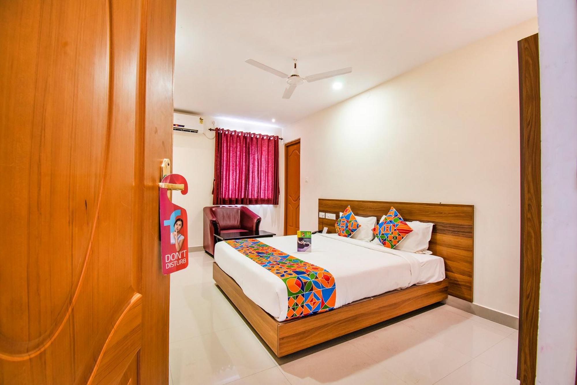 Fabhotel Thejas Paaradise - Nr Institute Of Technology Hotel