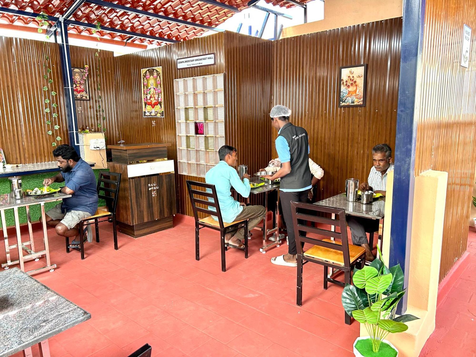 Jothi Hotel