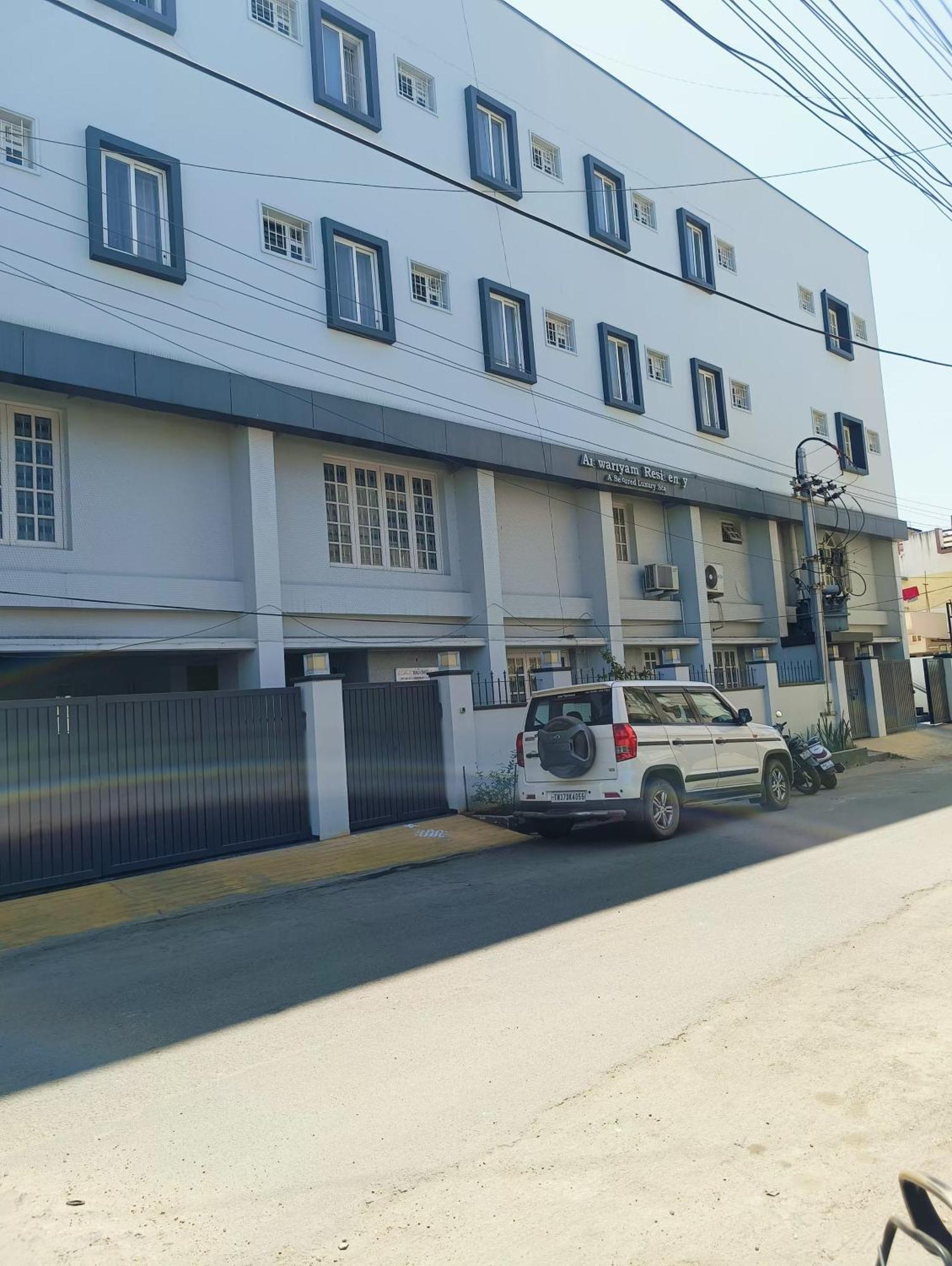 Hotel Skyry Residency Tidel Park