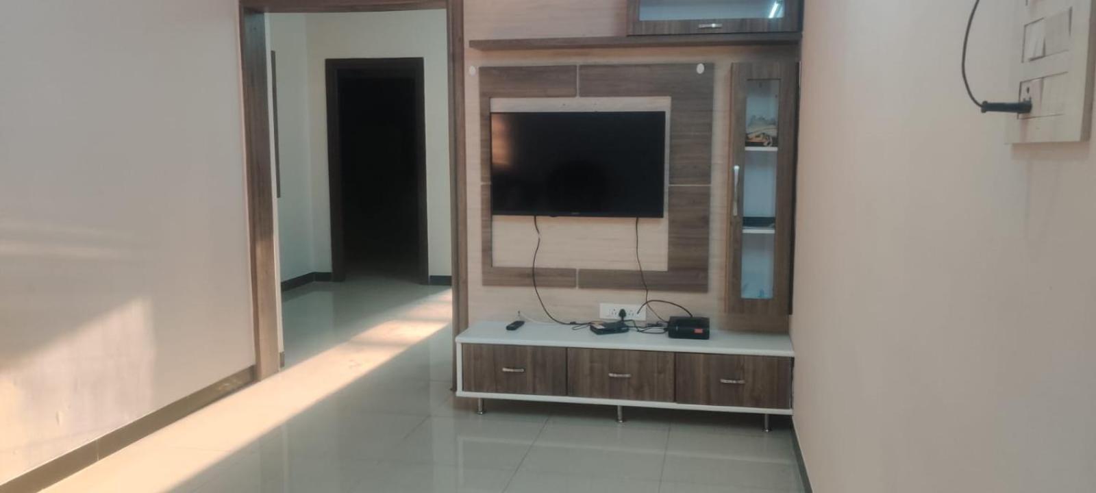 Apartamento Regi's Adobe - Entire Flat - Near By Marudhamalai & Isha *