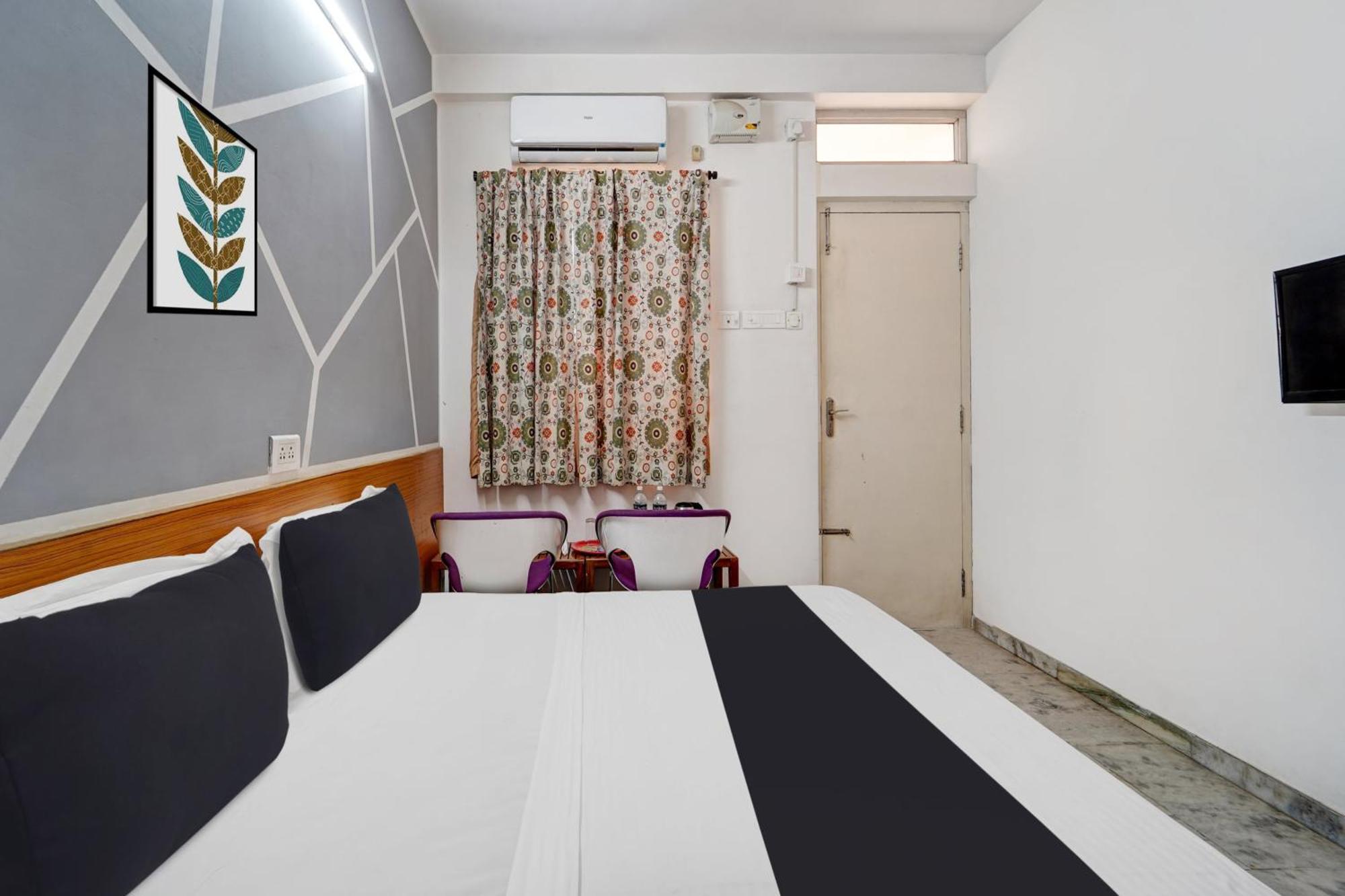 Hotel Super Townhouse Sundarapuram