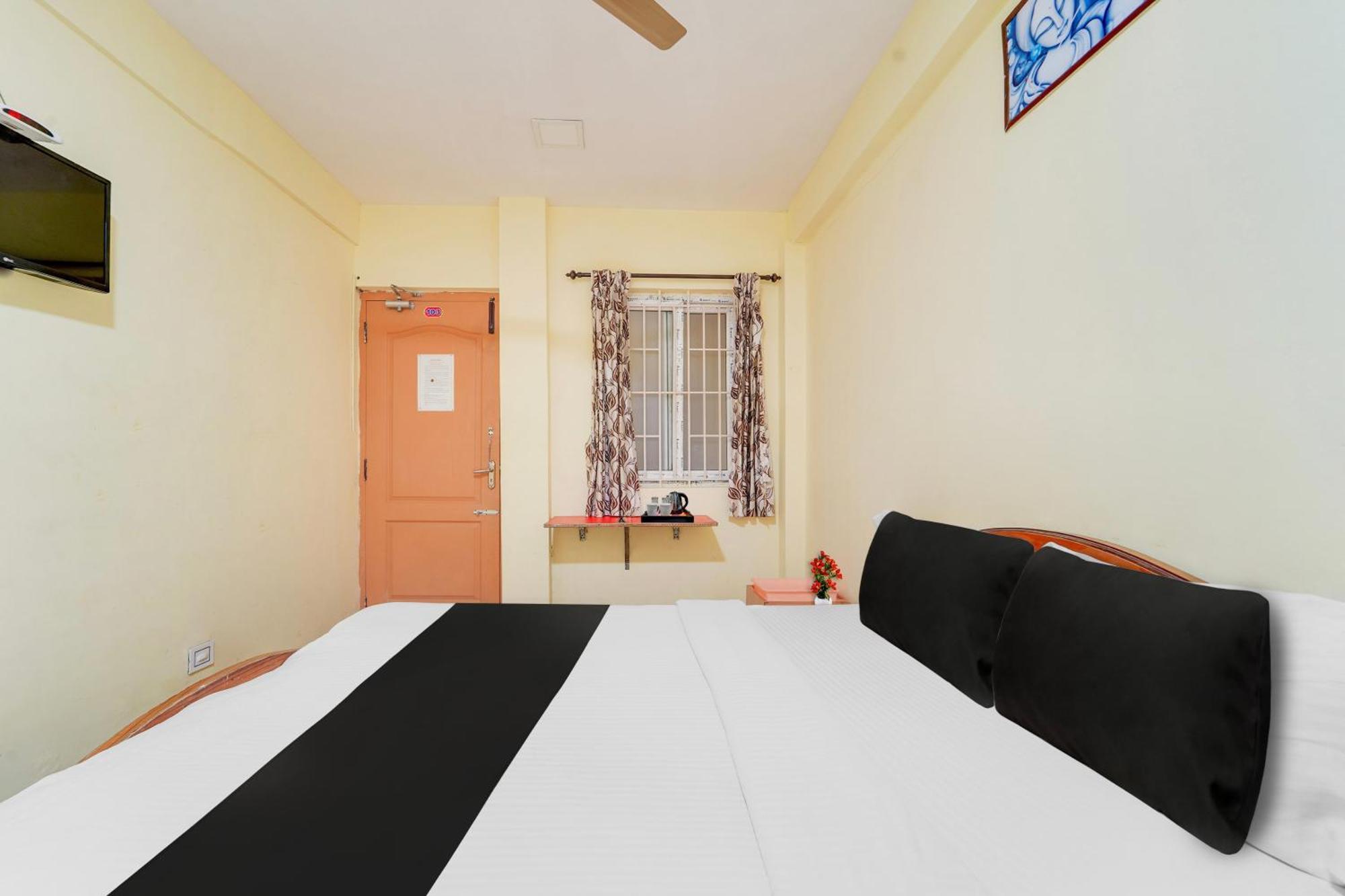 Super O Airport Road Hotel