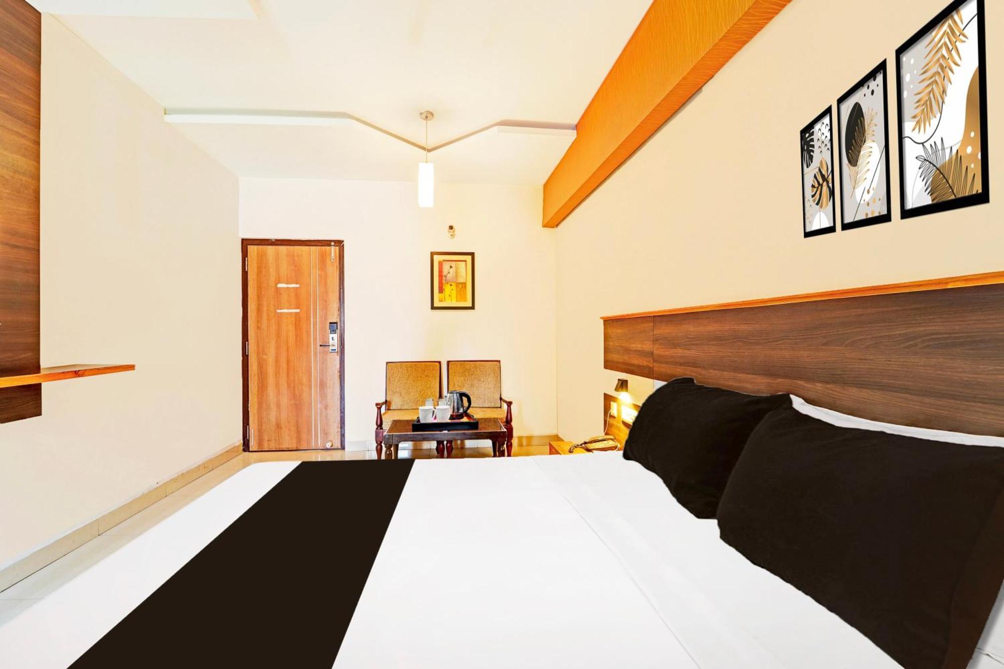Super Collection O Gandhipuram 4*